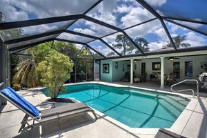 Alquiler Vacacional - Cozy Naples Home w/ Lanai - 1 Mi to Bluebill Beach