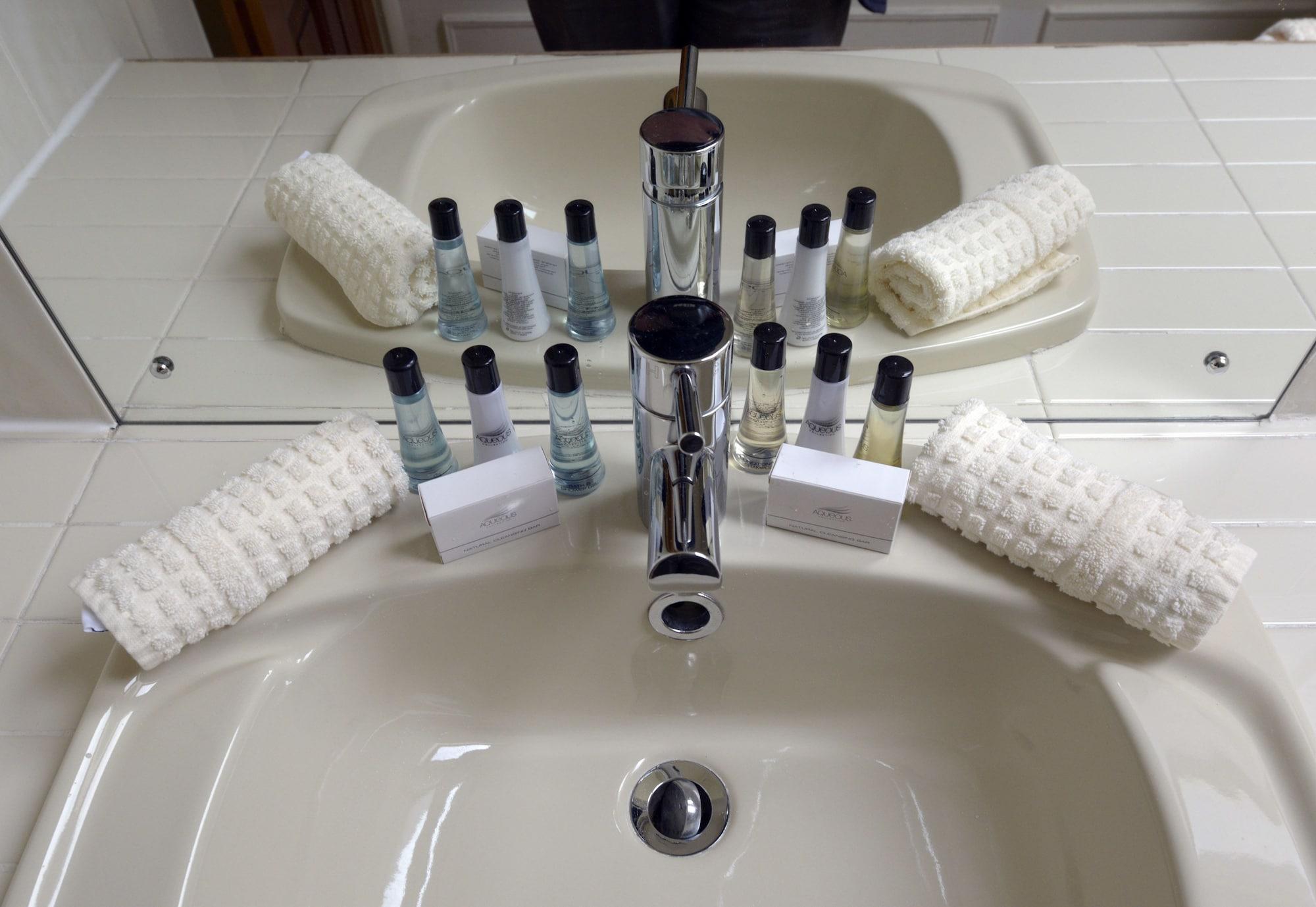 Set de Habitación Factors Inn & Cottage