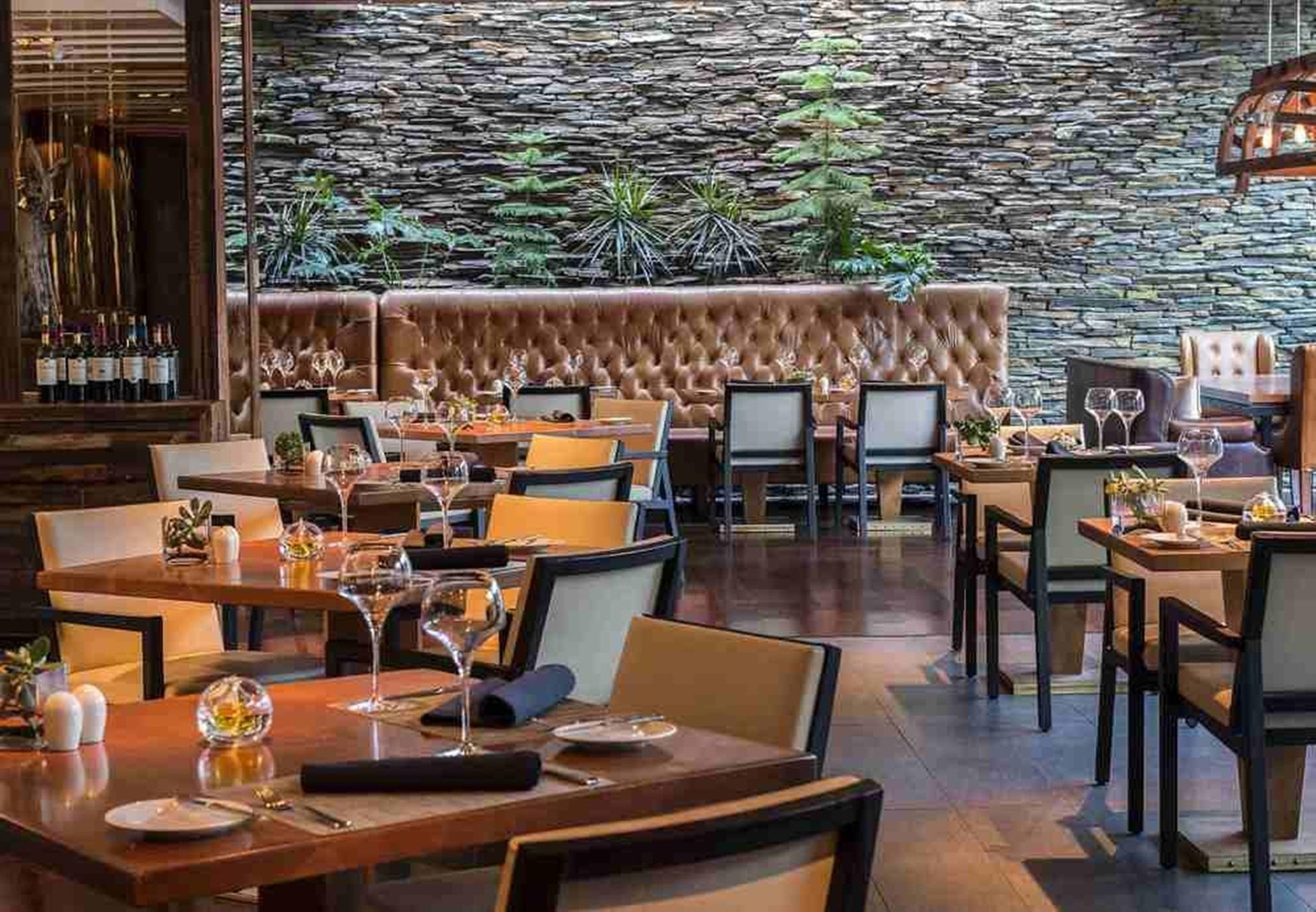 Restaurant Renaissance Santiago Hotel