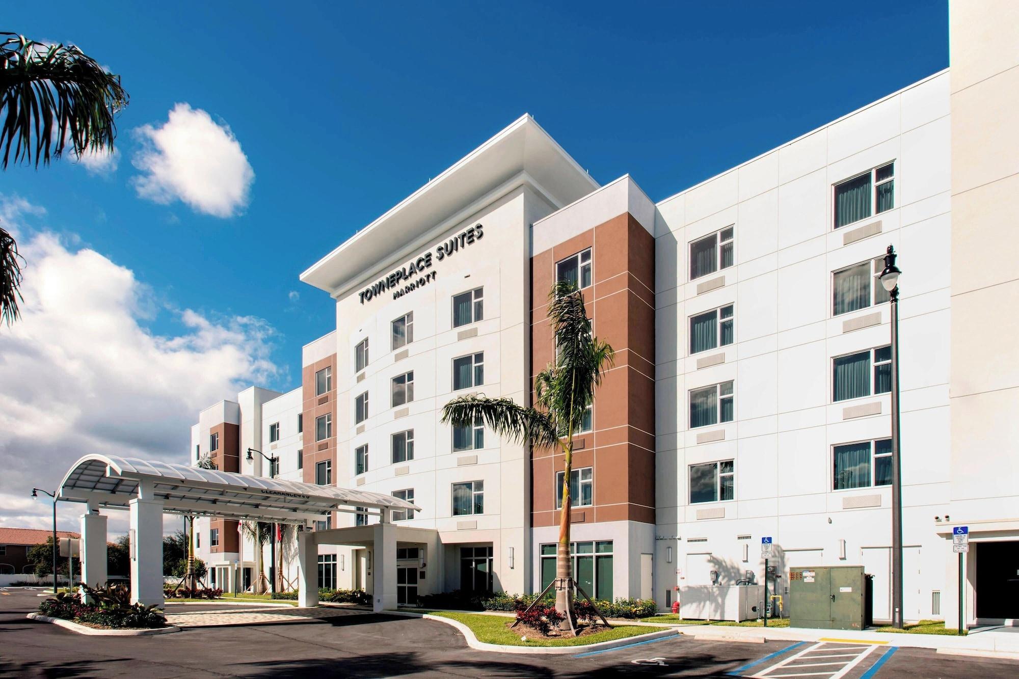 Varios TownePlace Suites by Marriott Miami Homestead