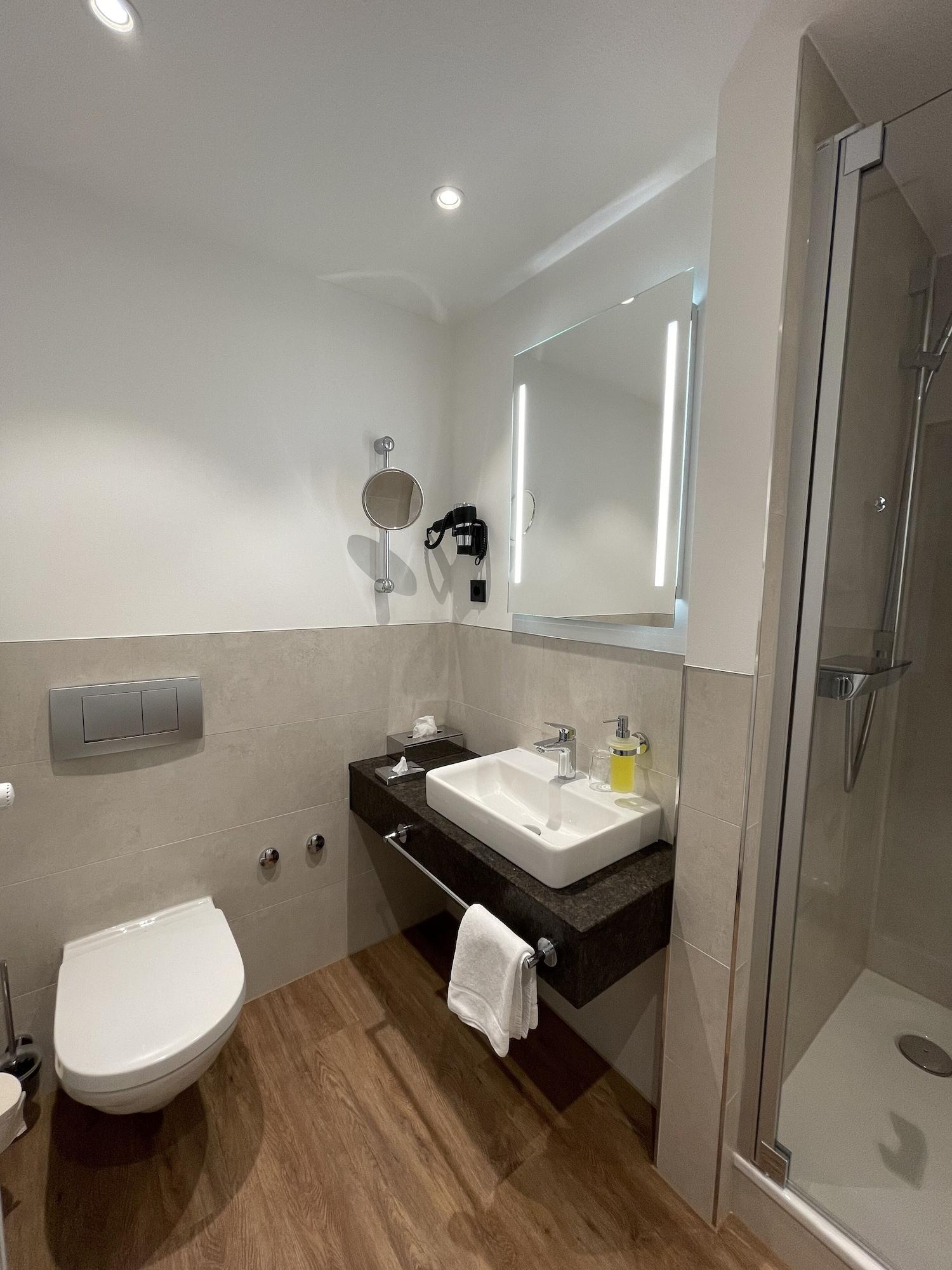 Equipamiento de Habitación Hotel Niedersaechsischer Hof