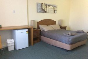 Alojamiento - The New Whyalla Hotel