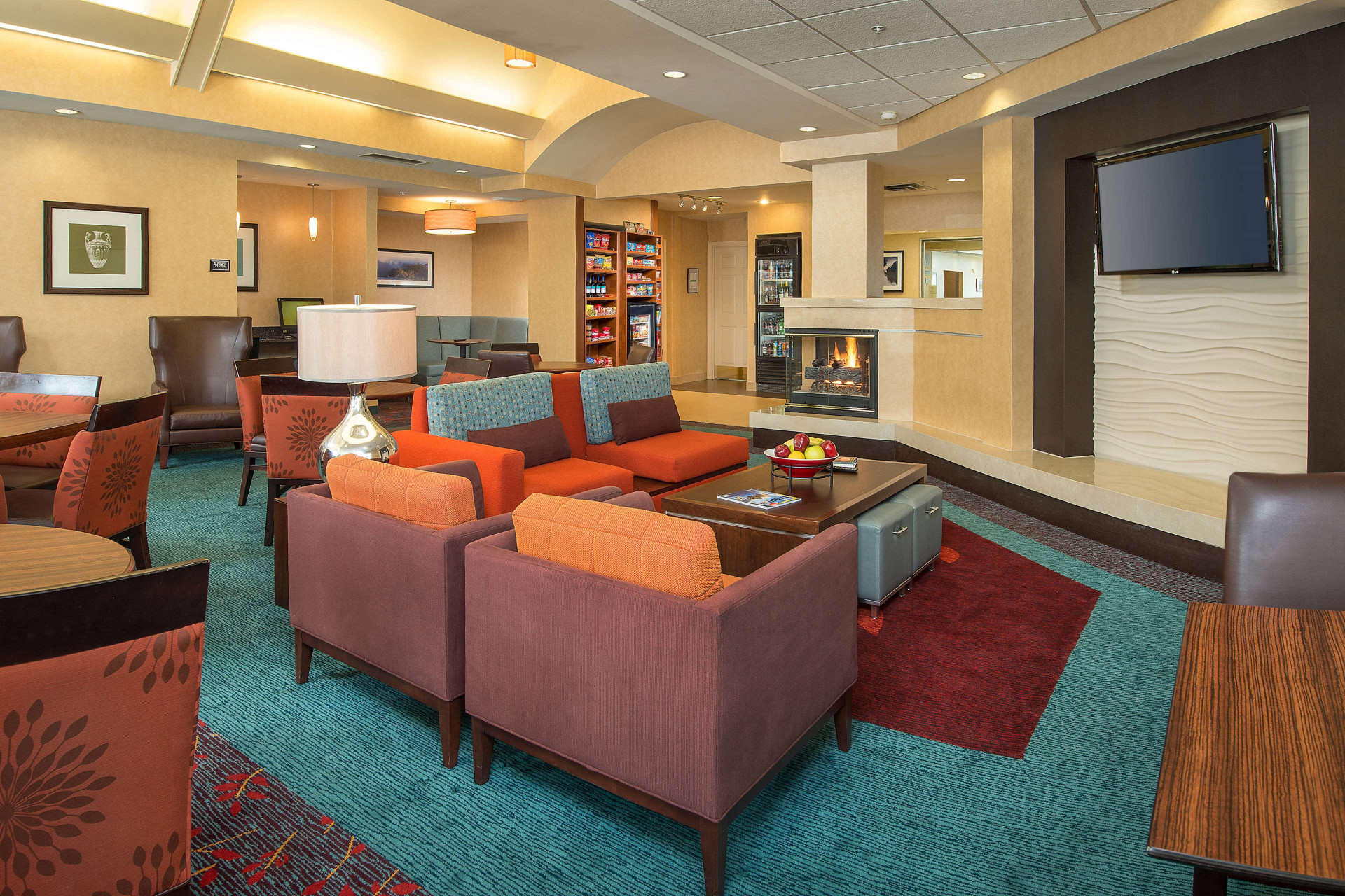 Vista Lobby Sonesta ES Suites Charleston