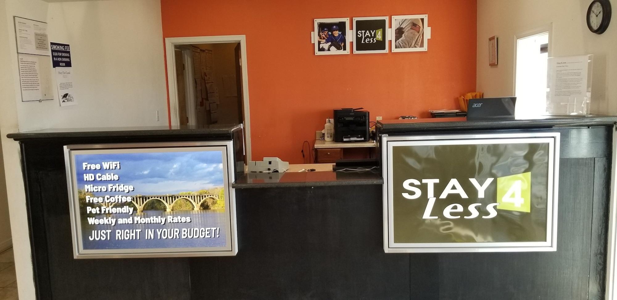 Vista Lobby Stay 4 Less