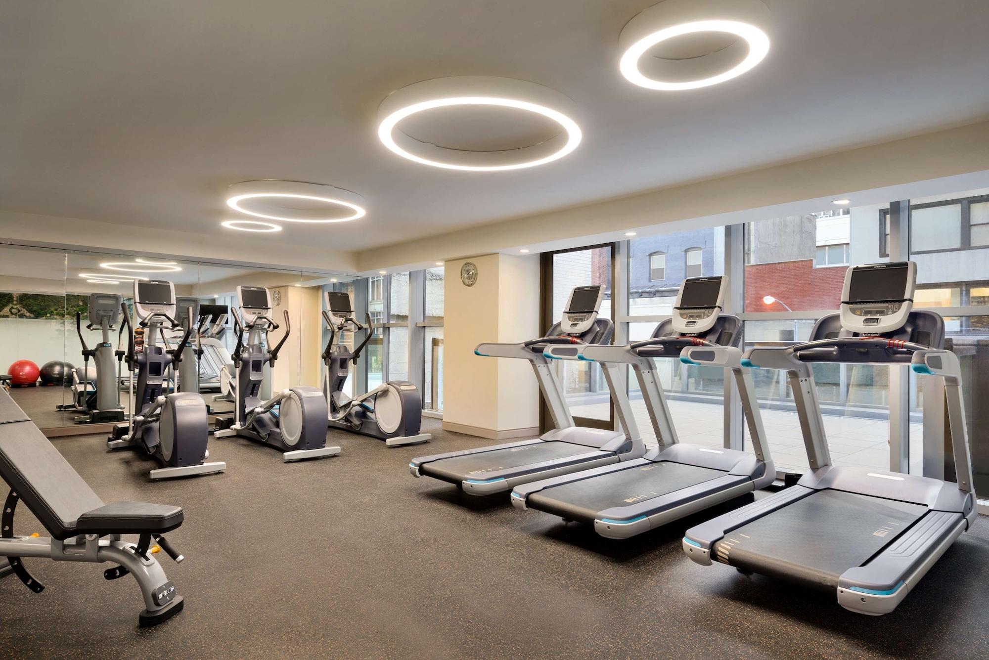 Gimnasio Embassy Suites by Hilton New York Manhattan Times Square