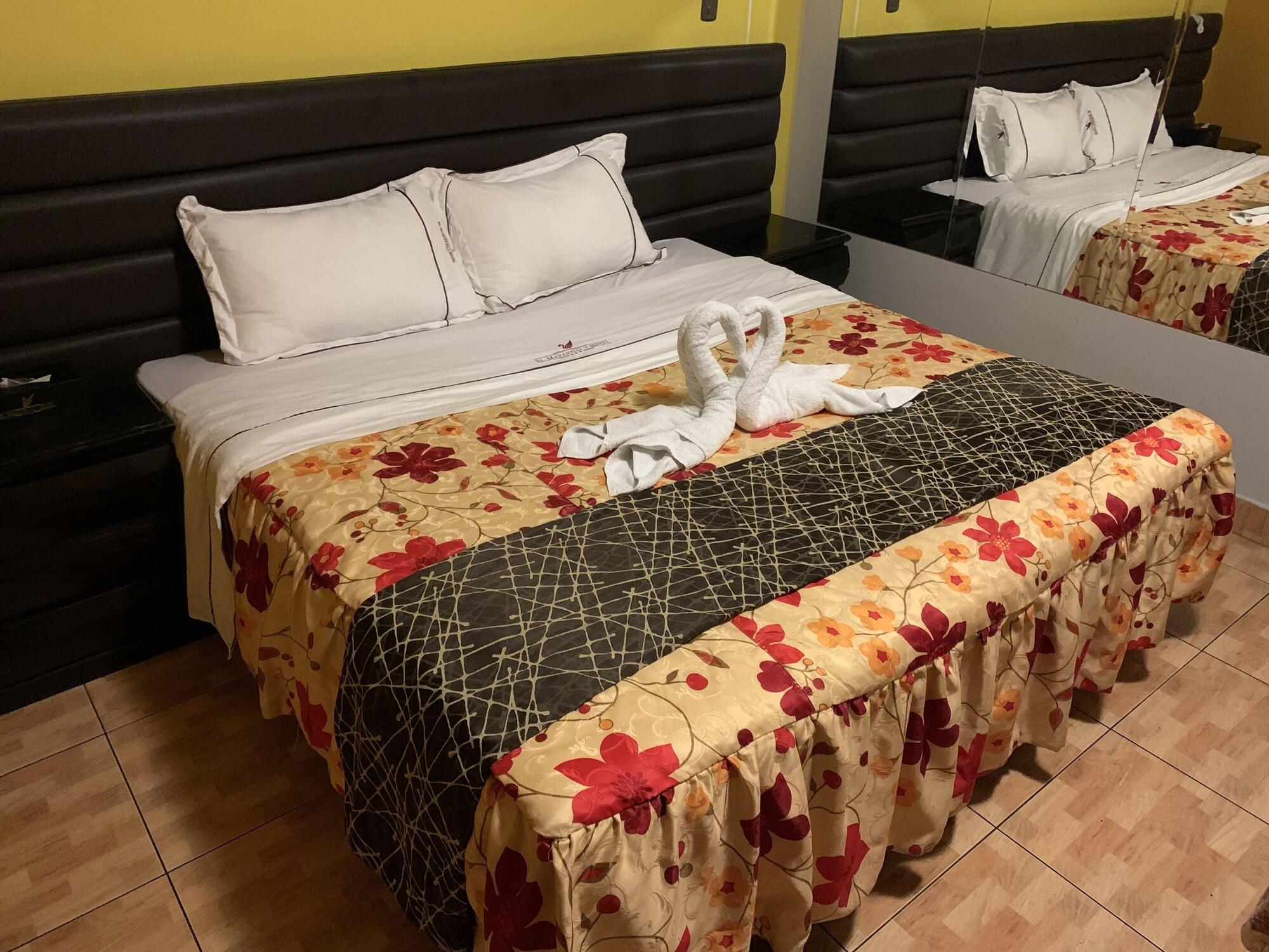 Varios Manantial Hotel No.002