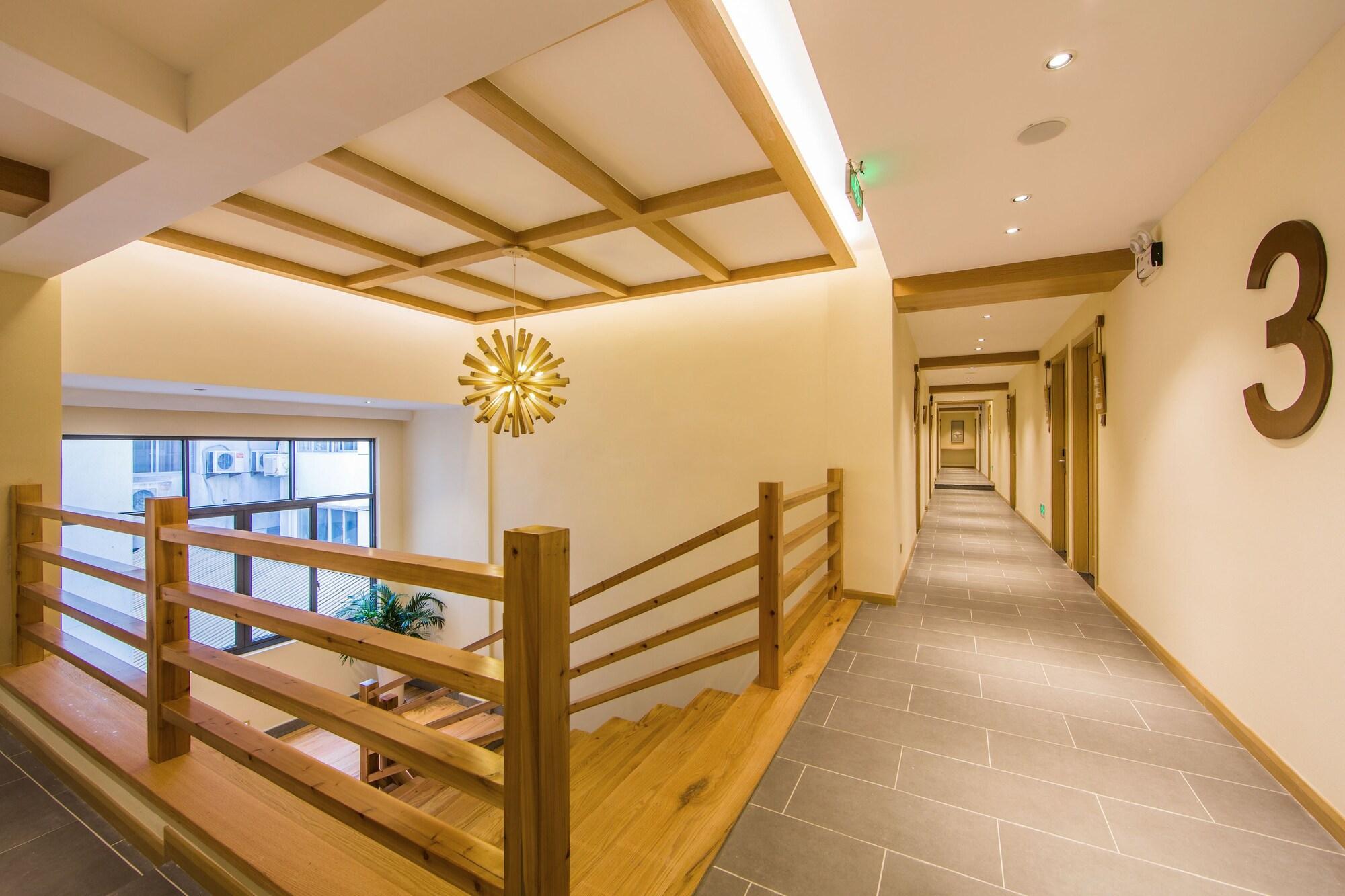 Vista Lobby Ancient Street No 5 Youth Chic Hotel