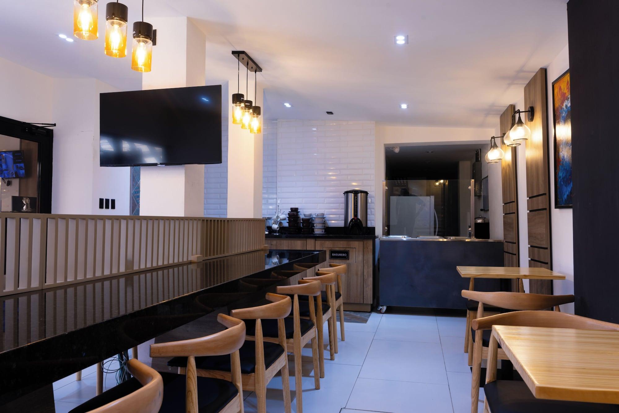 Restaurant Micro Hotel Rio de Piedras