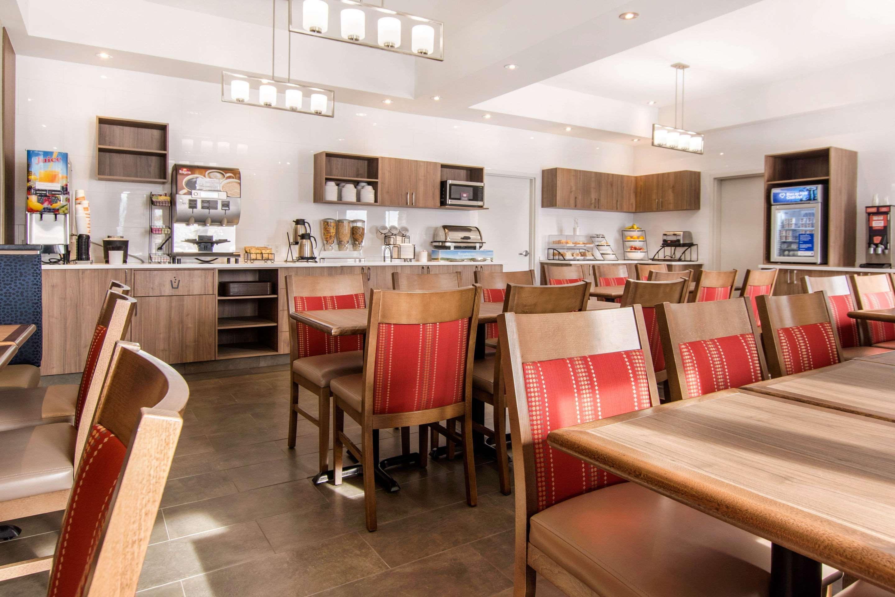 Restaurant Comfort Inn & Suites St. Jerome