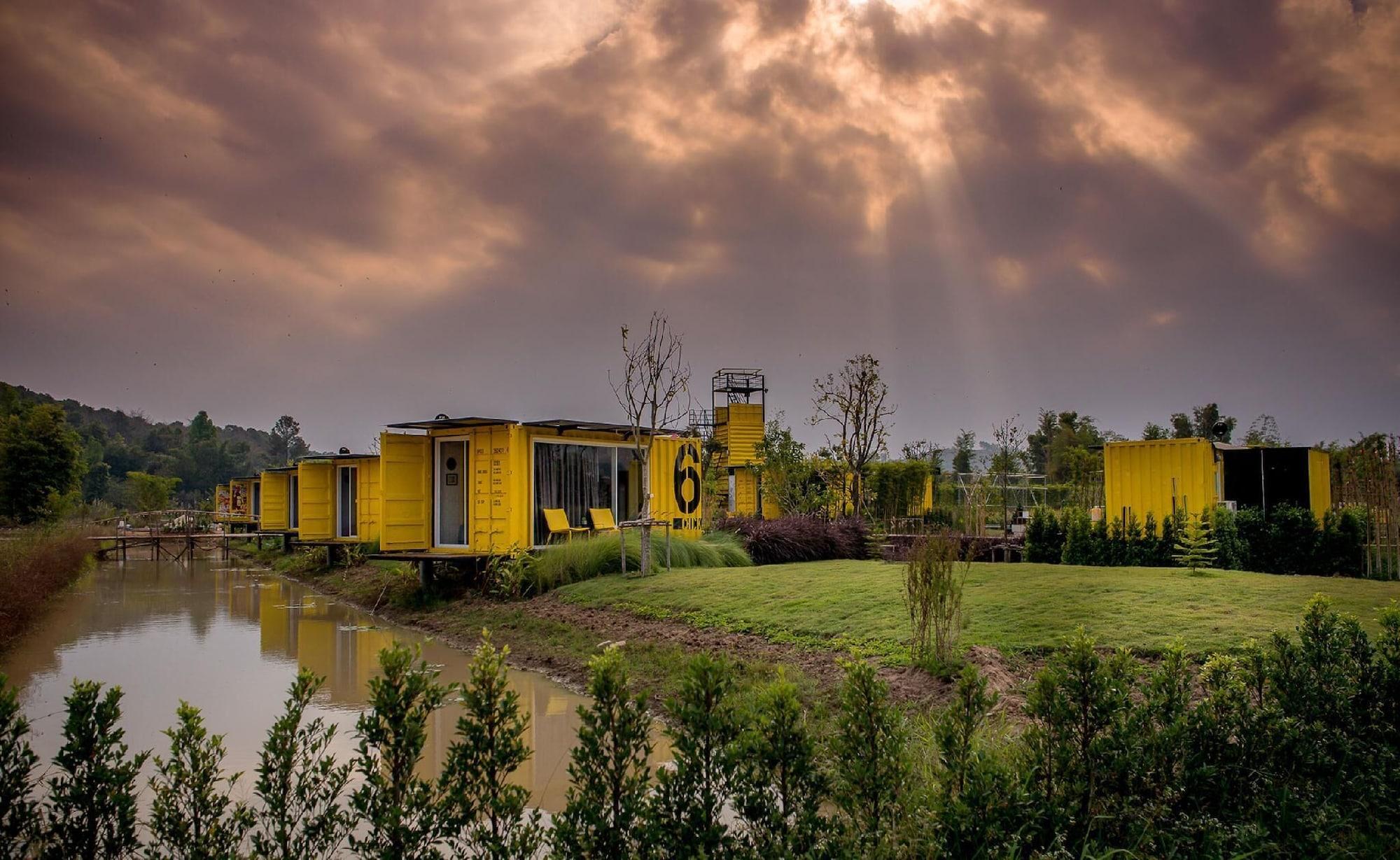 Varios Chick Resort Khao Kho