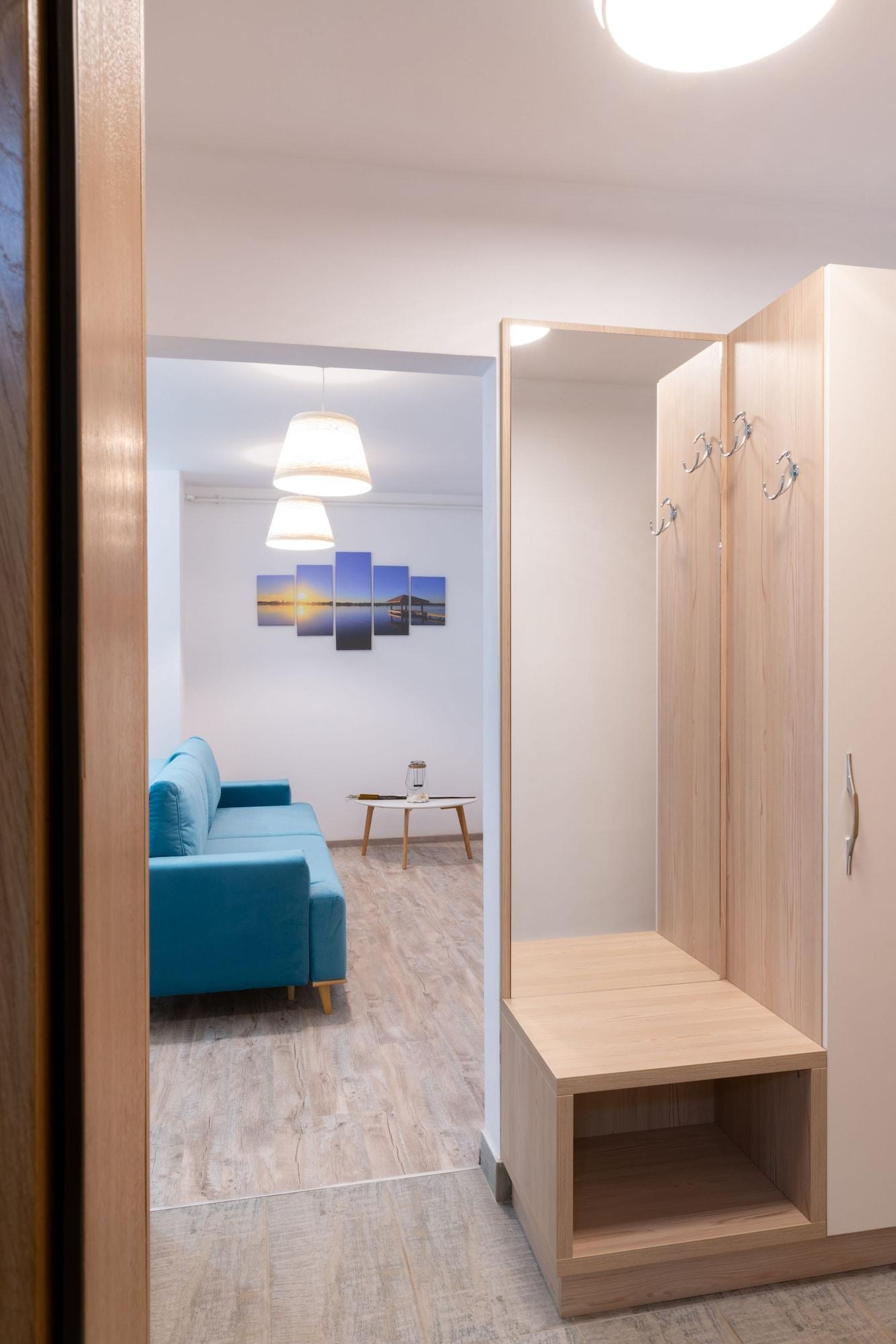 Vista Lobby TCI Apartments