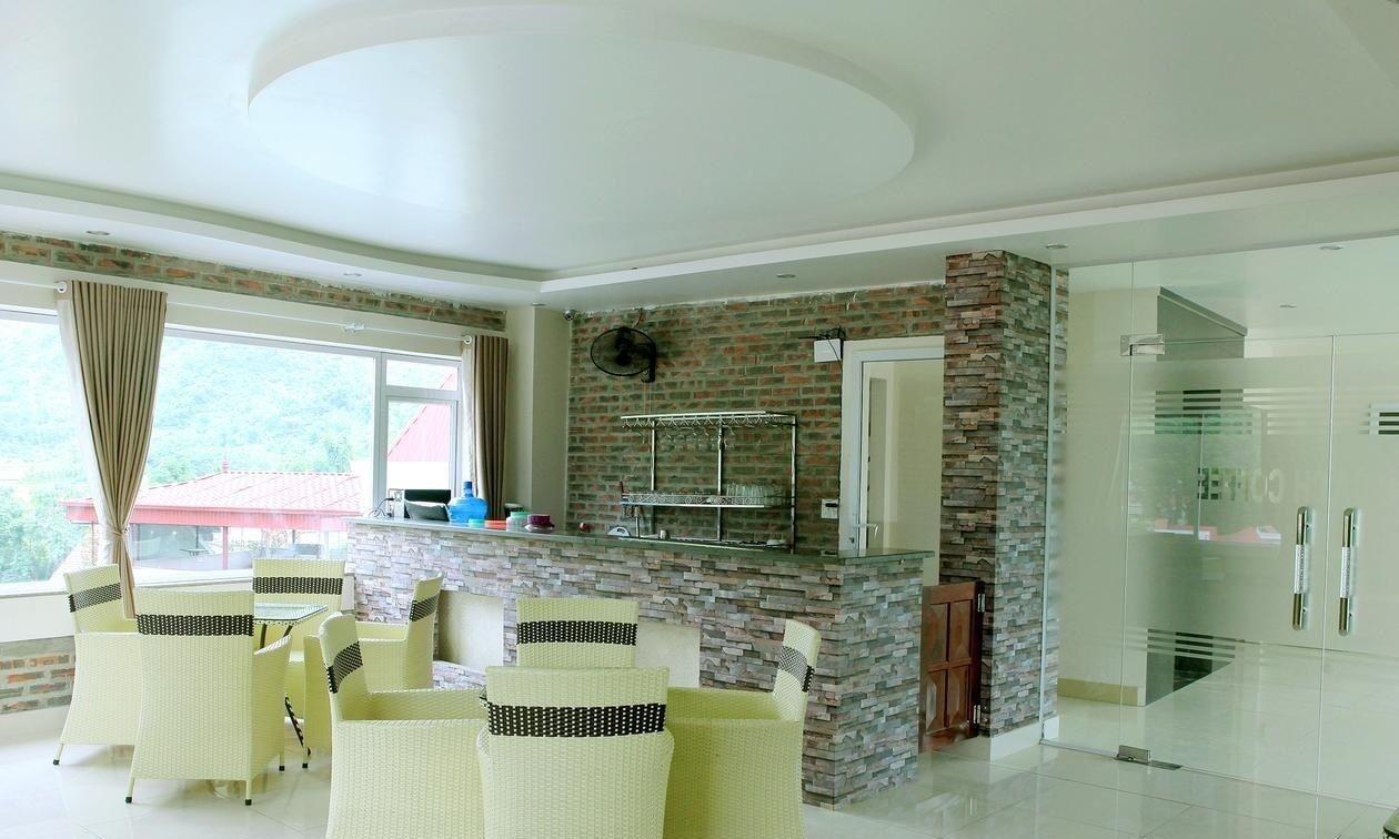 Restaurant Ngoc Bach Hotel
