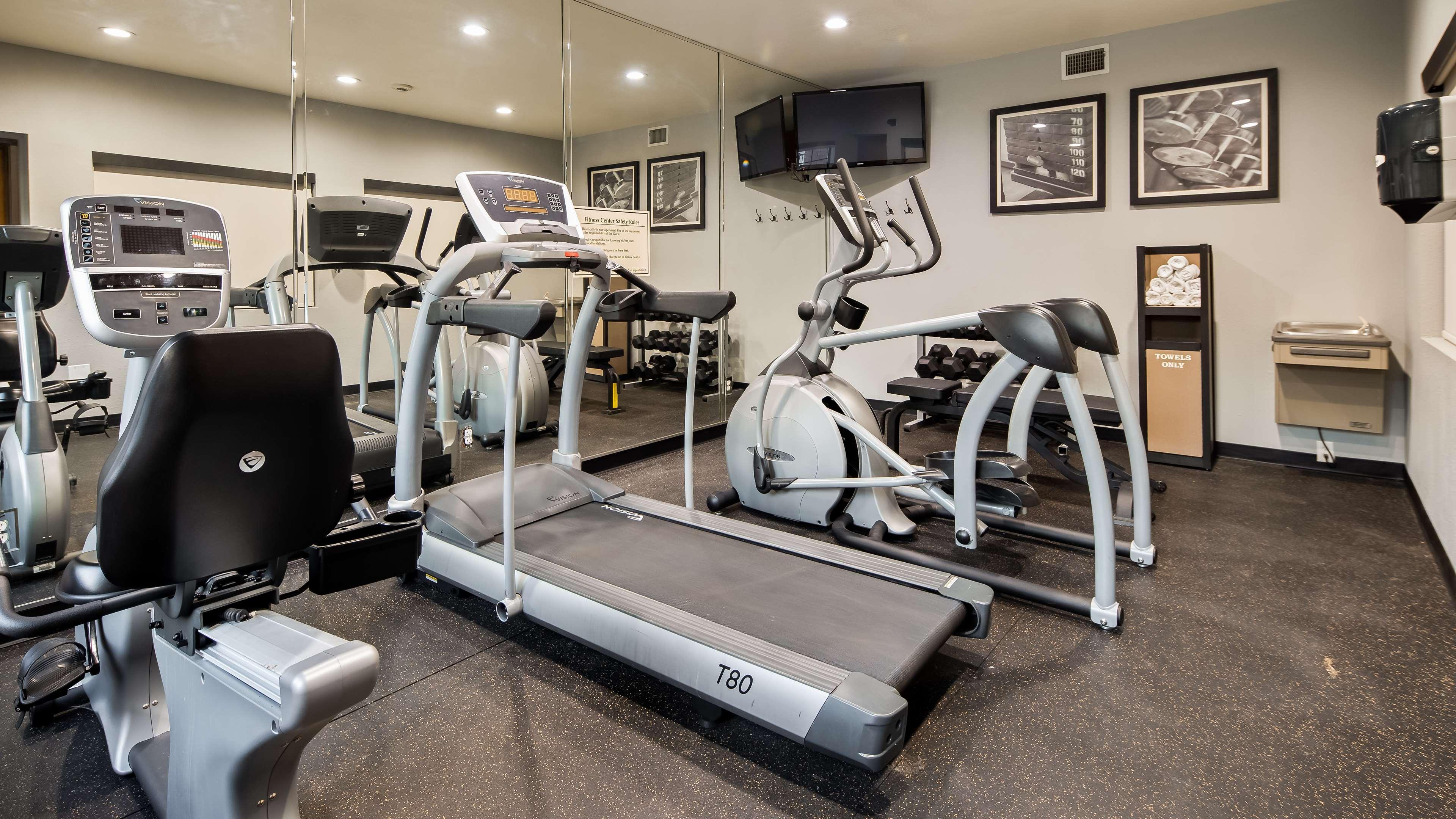 Gimnasio Best Western Plus Hill Country Suites
