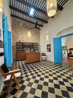 Alojamiento - CasonaTresCulturas,charming historic Villa just steps away from Izmal's downtown