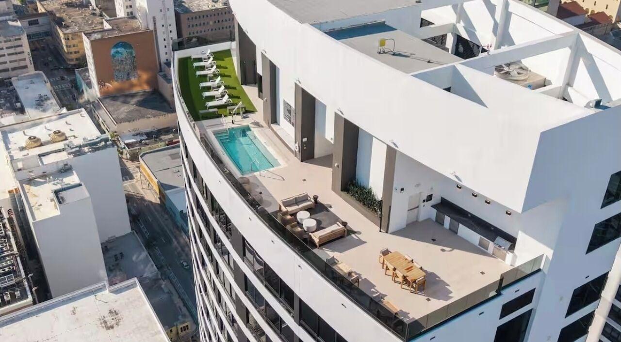 Vista Exterior King Deluxe Studio