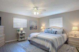 Alquiler Vacacional - NEW LISTING!  2BR & 2BATH High End Townhome with POOL- RIGHT on the BEACH!