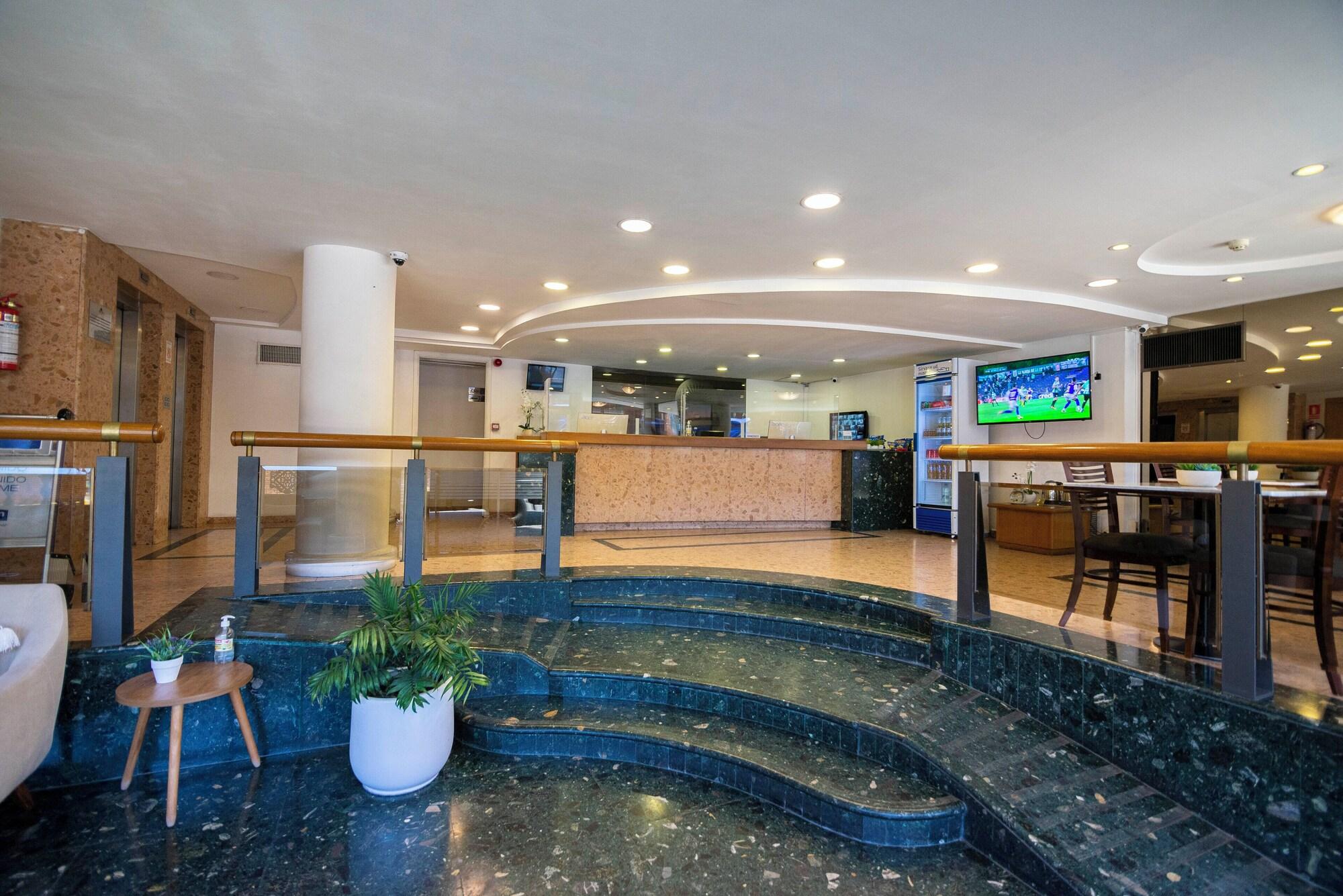Vista Lobby ALFA SUITES