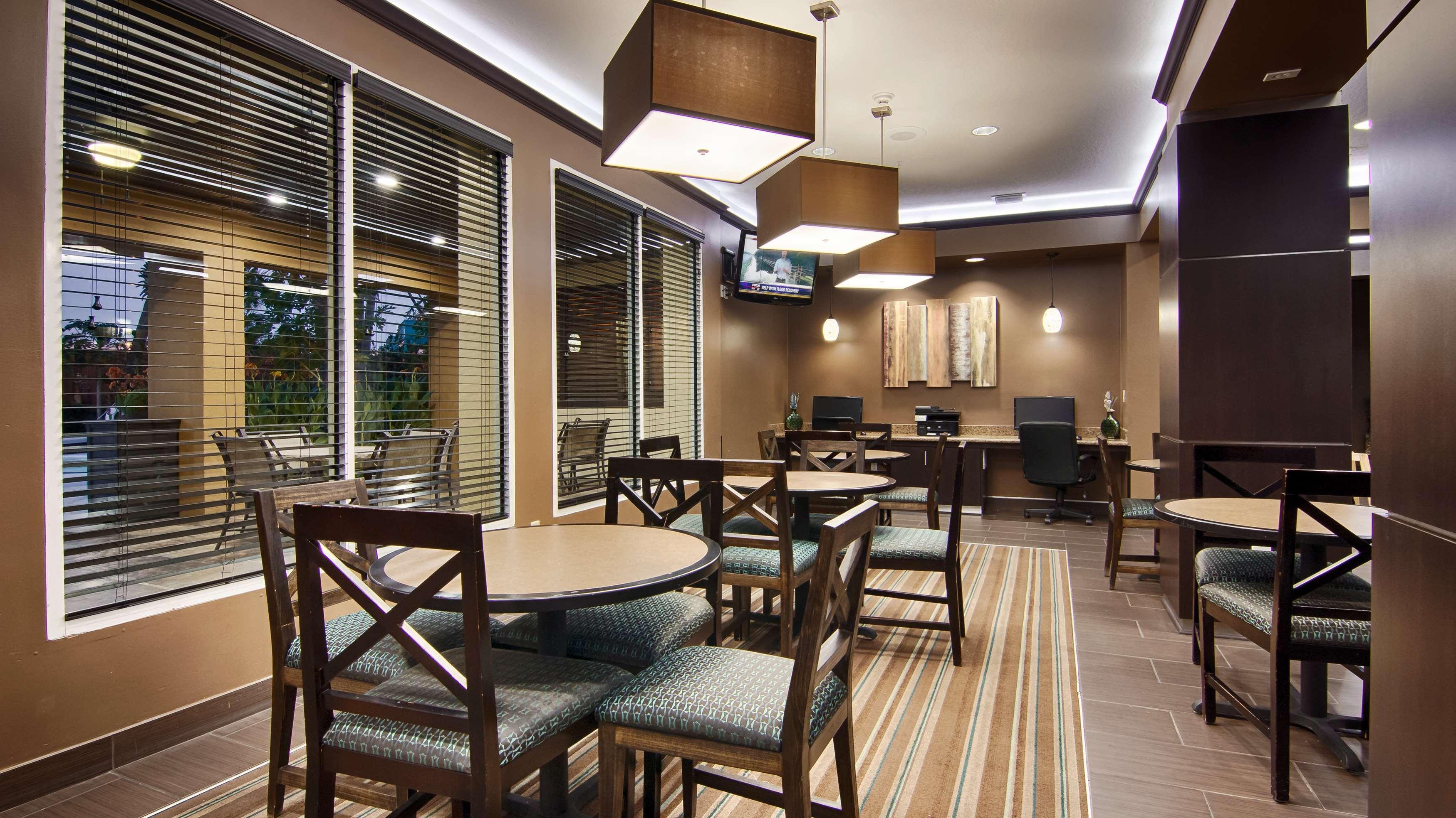 Restaurant Best Western Plus Seawall Inn & Suites By The Beach