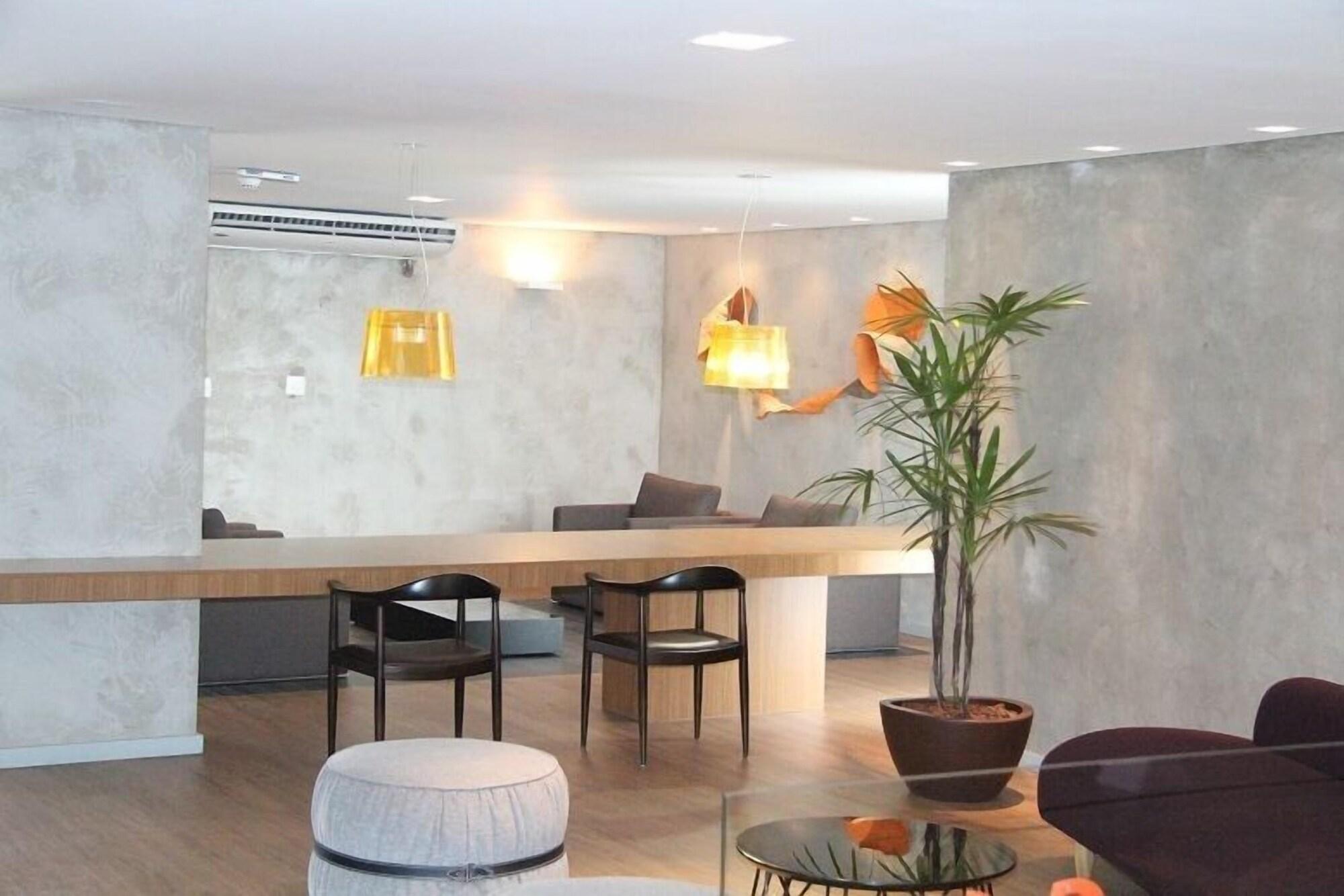 Vista Lobby Vista Inn Express Contagem