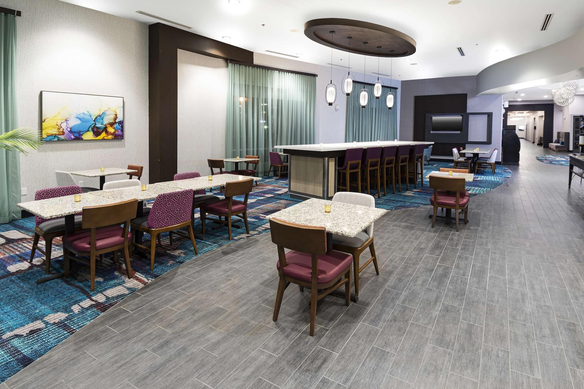 Restaurant Hampton Inn & Suites Raleigh Downtown