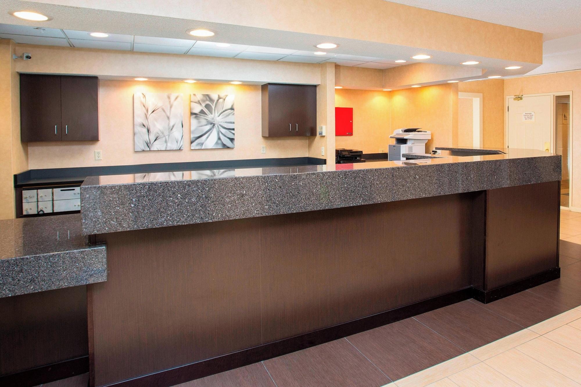 Vista Lobby Residence Inn by Marriott Rockford