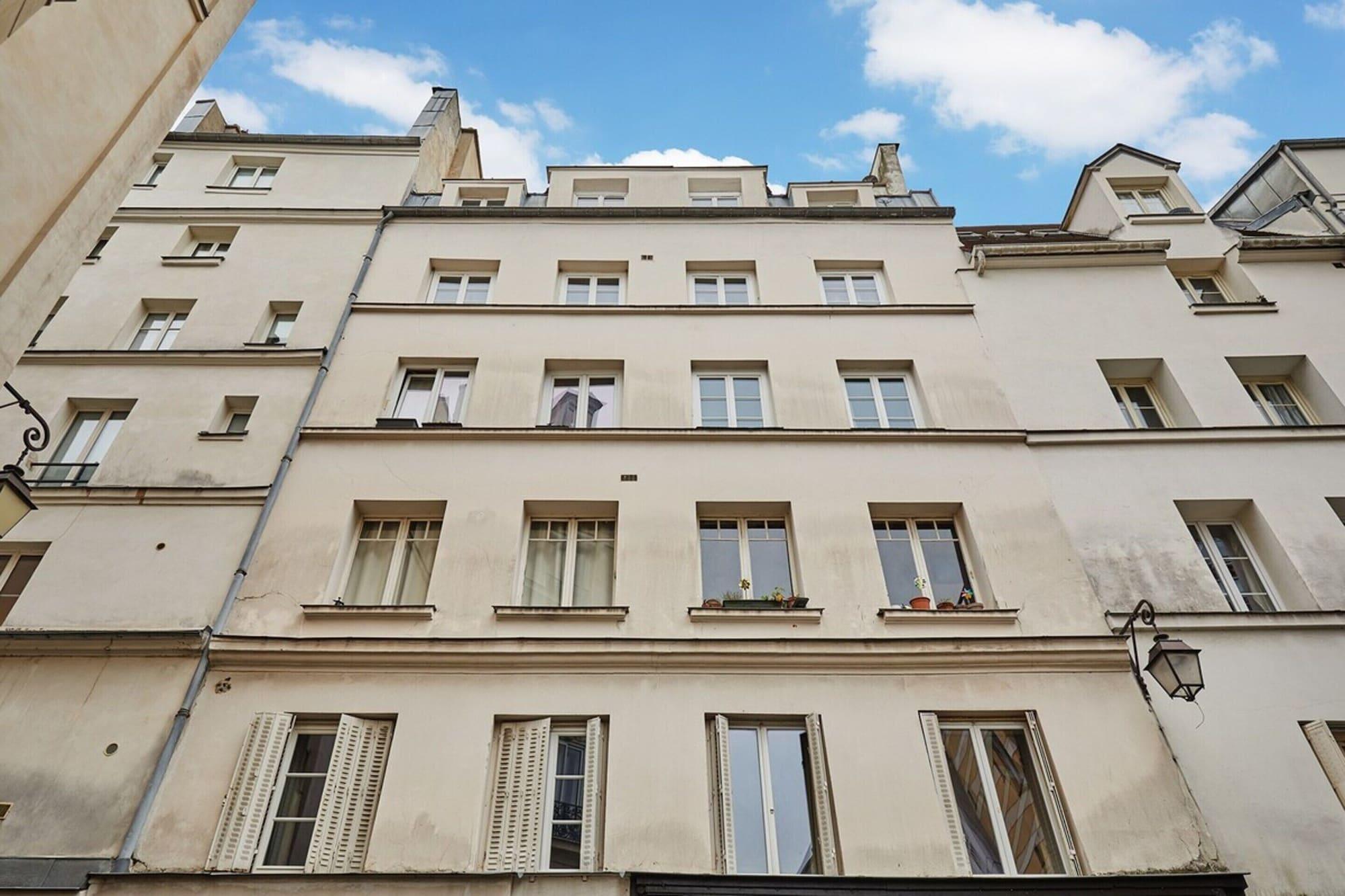 Vista Exterior Sublime Triplex Paris Le Marais