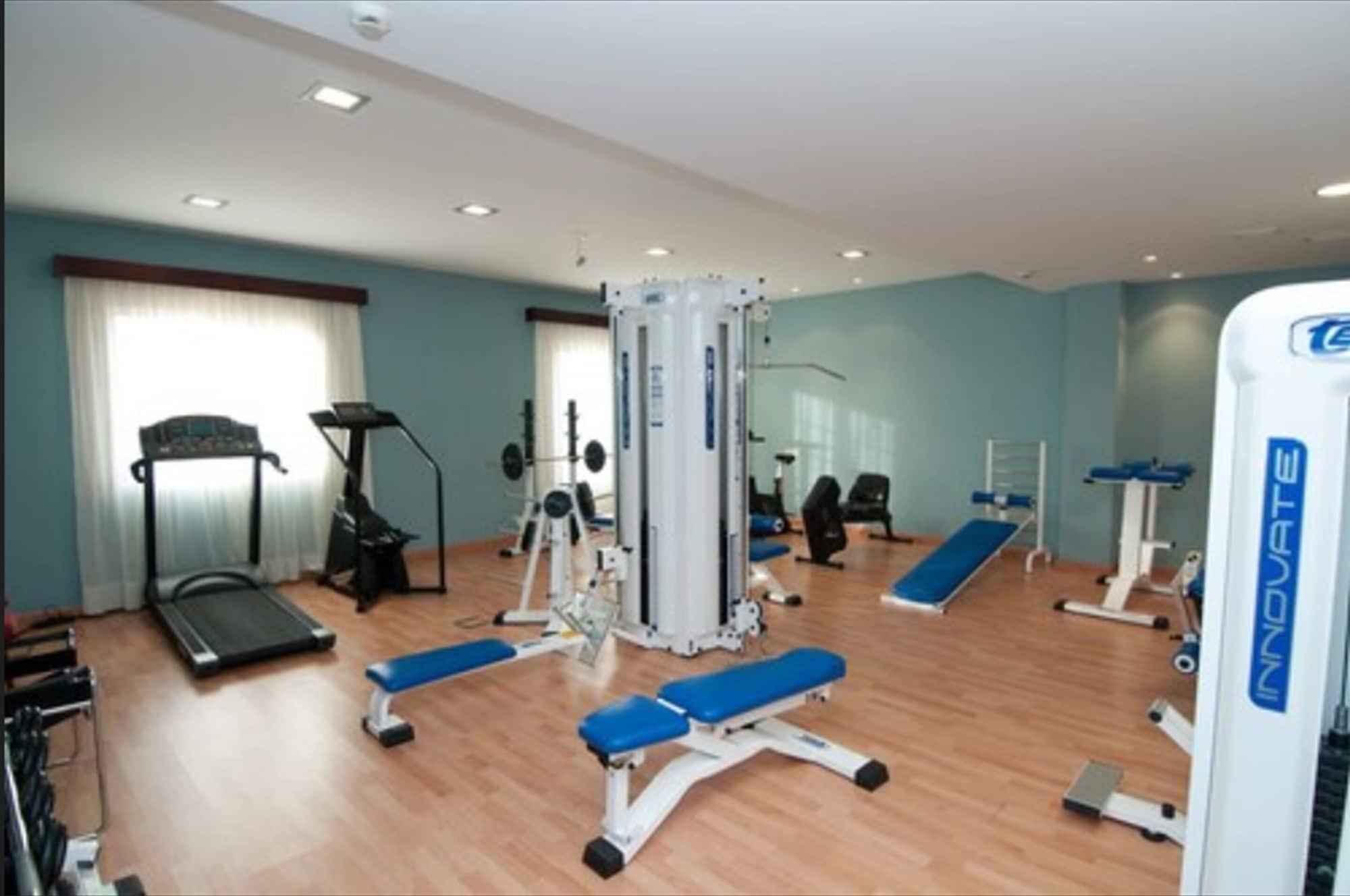 Gimnasio Hotel Santiago de León