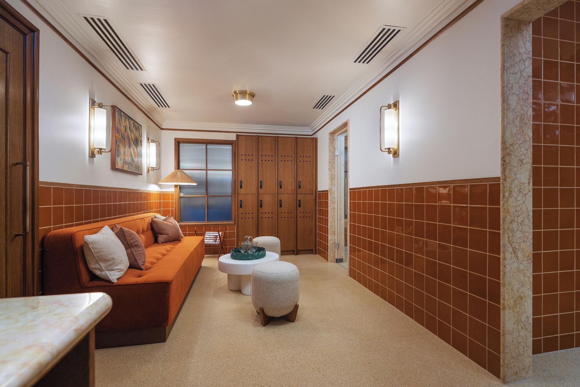 Spa The July London Victoria
