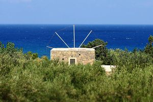 Alquiler Temporario - An authentic stone Cretan windmill