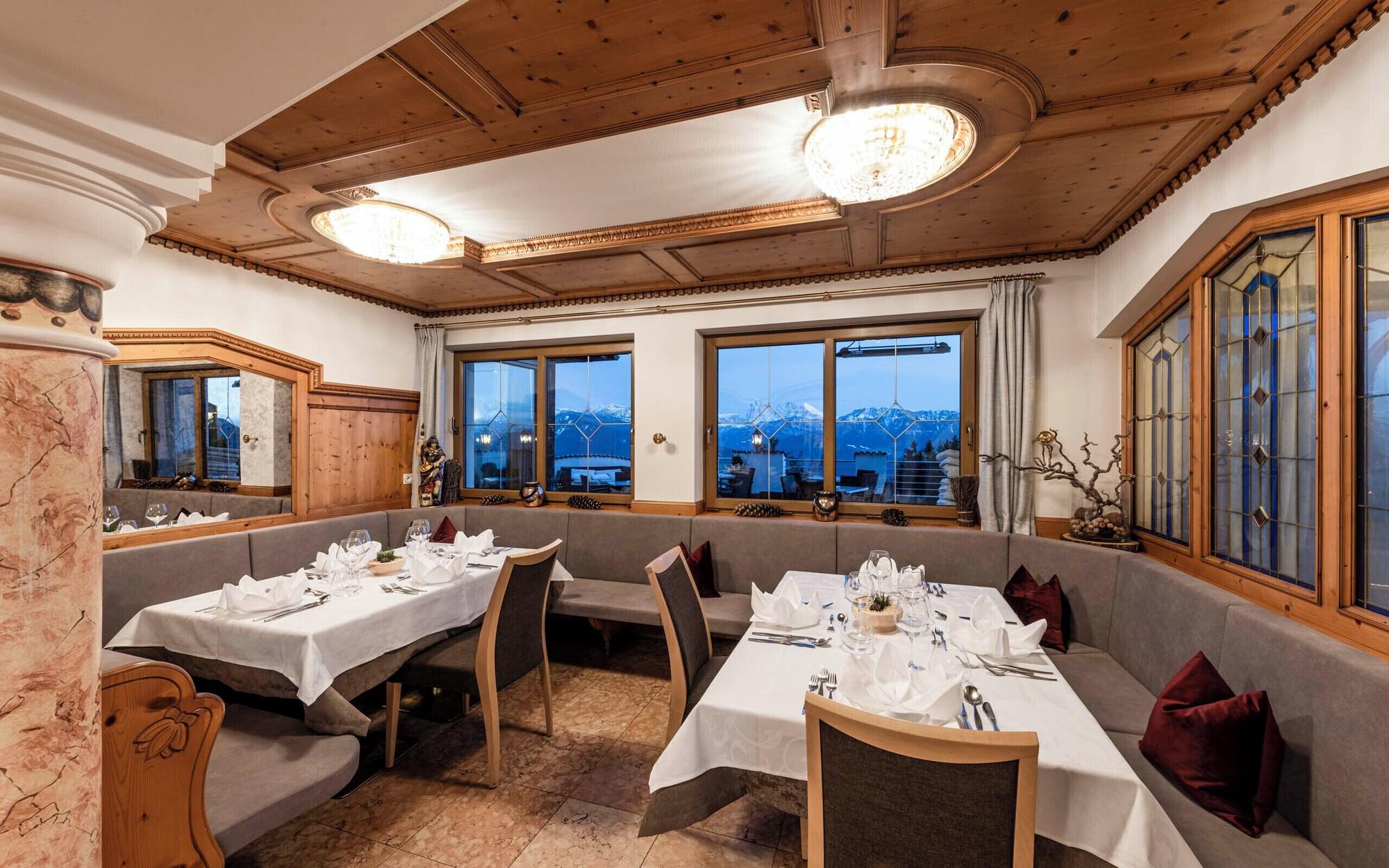 Vista Lobby Granpanorama Wellness Hotel Sambergerhof