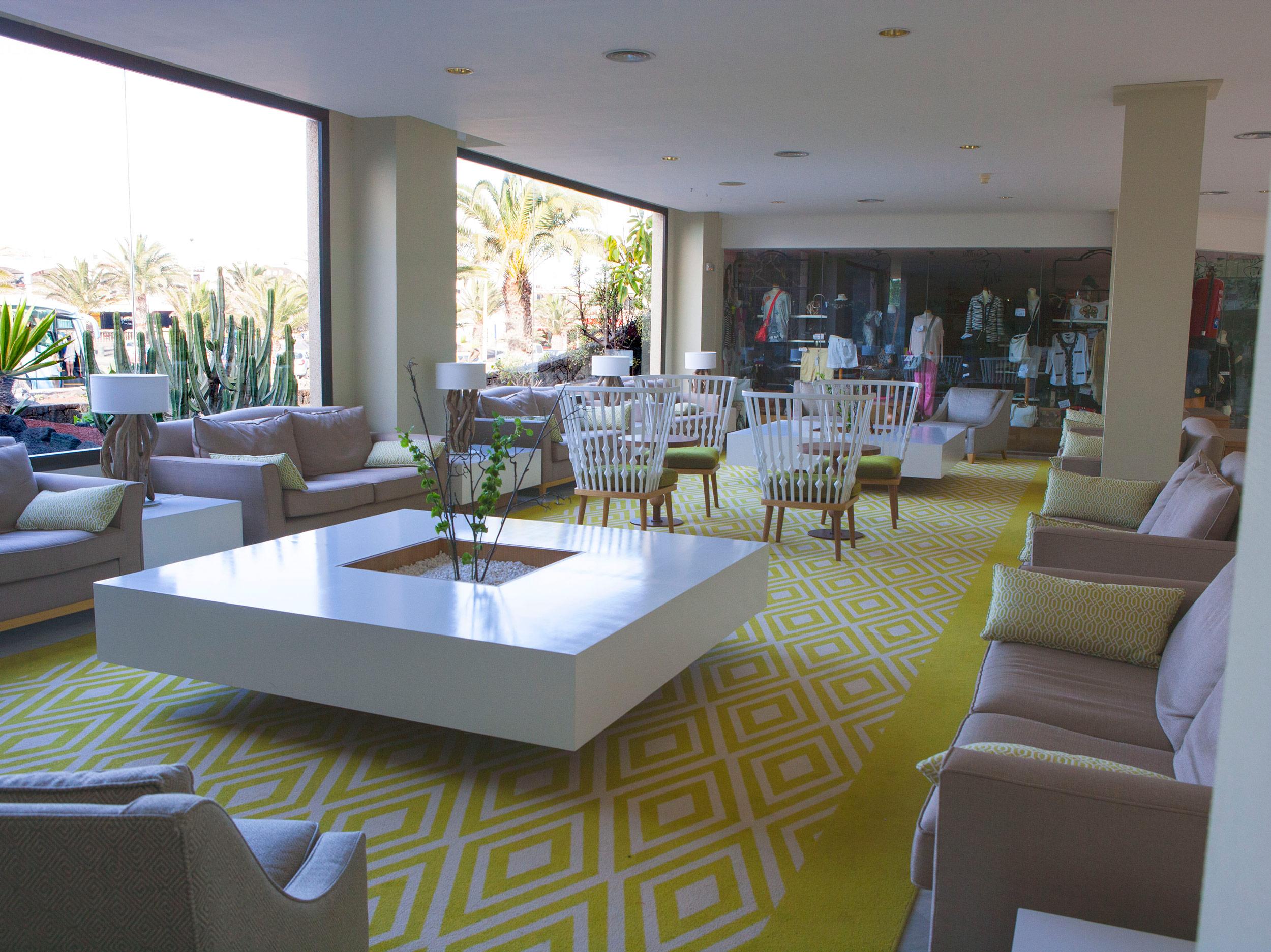 Vista Lobby Alexandre Grand Teguise Playa