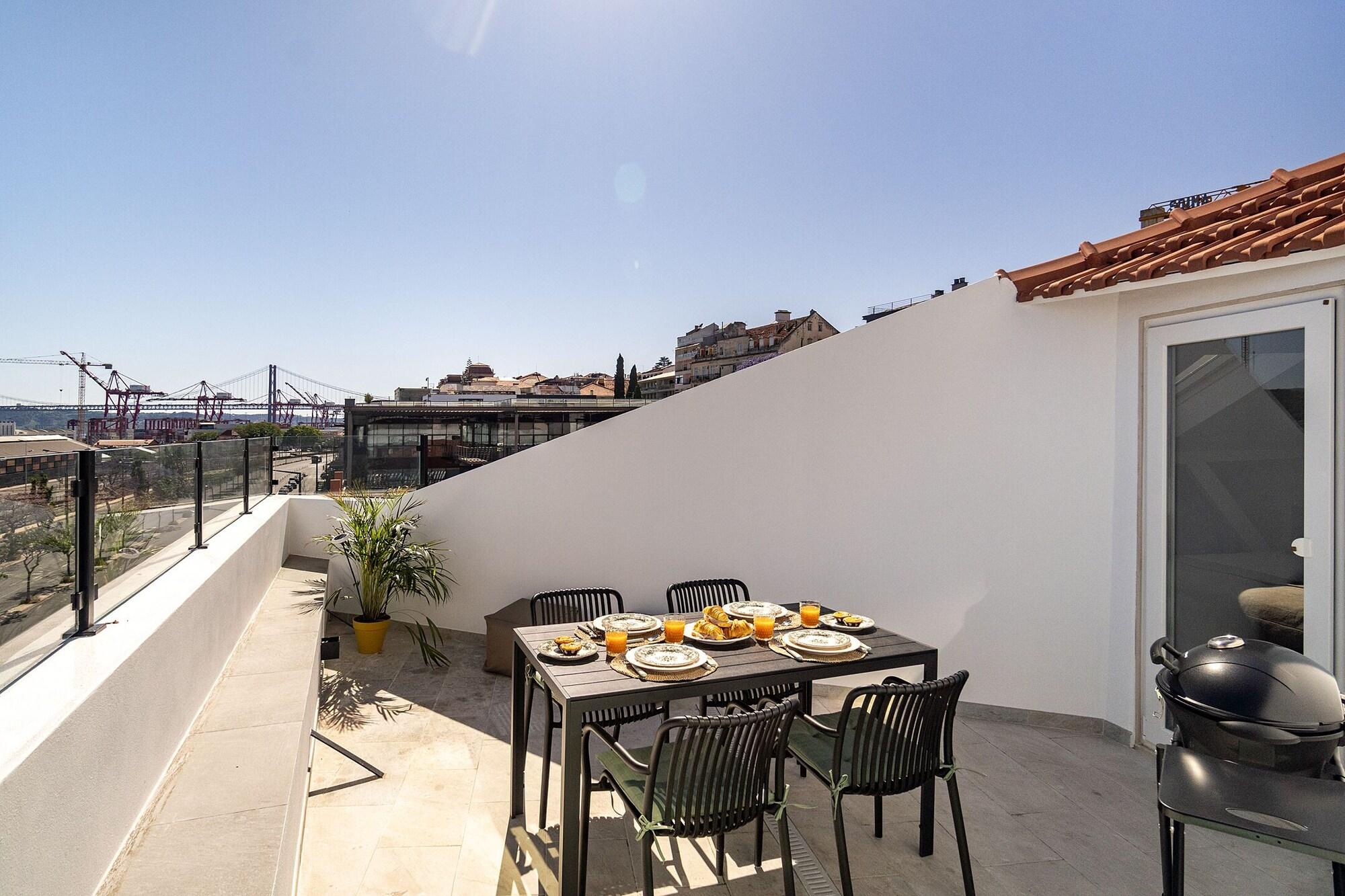 Equipamiento de Habitación Brand new luxury apartment riverside