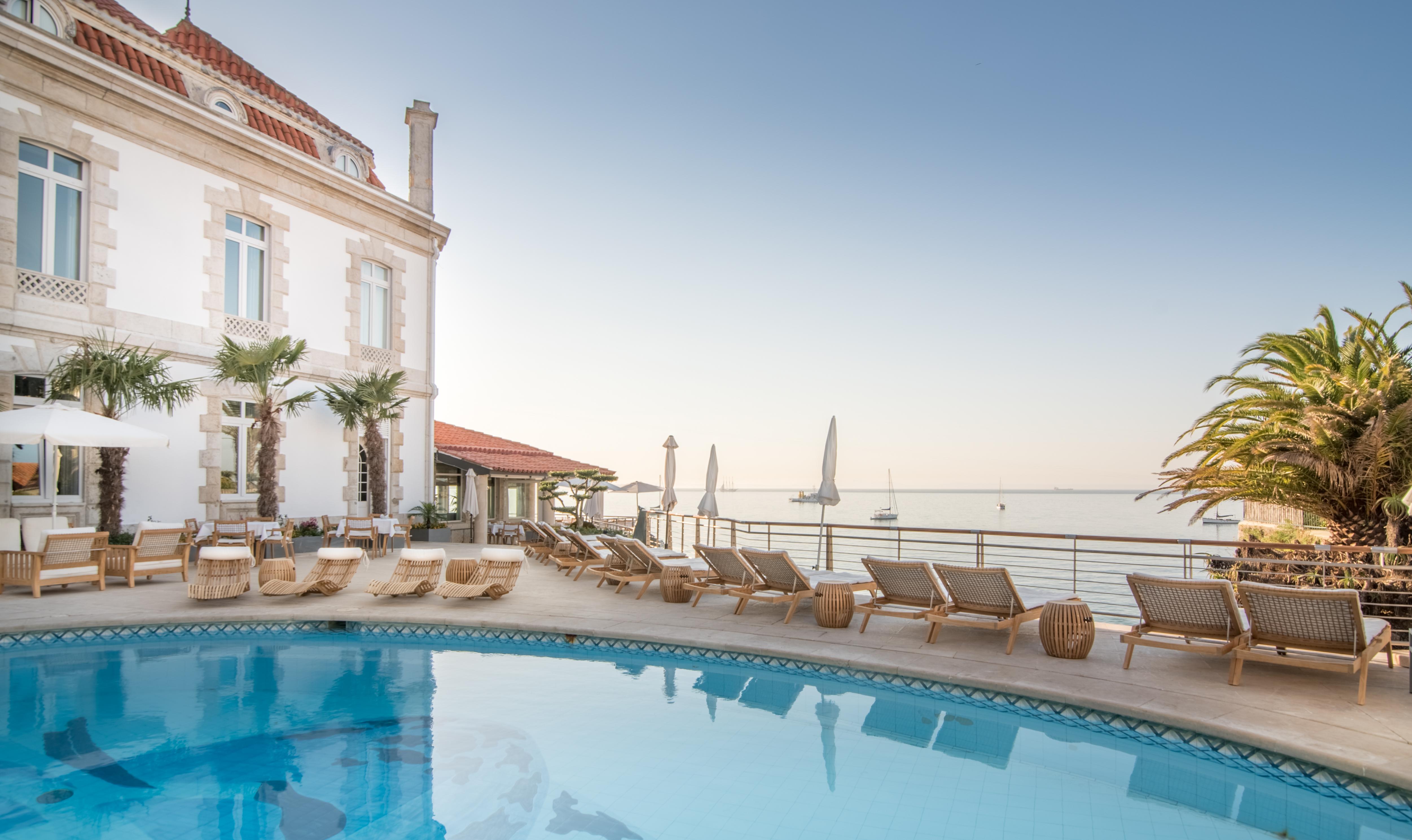 Vista Piscina The Albatroz Hotel