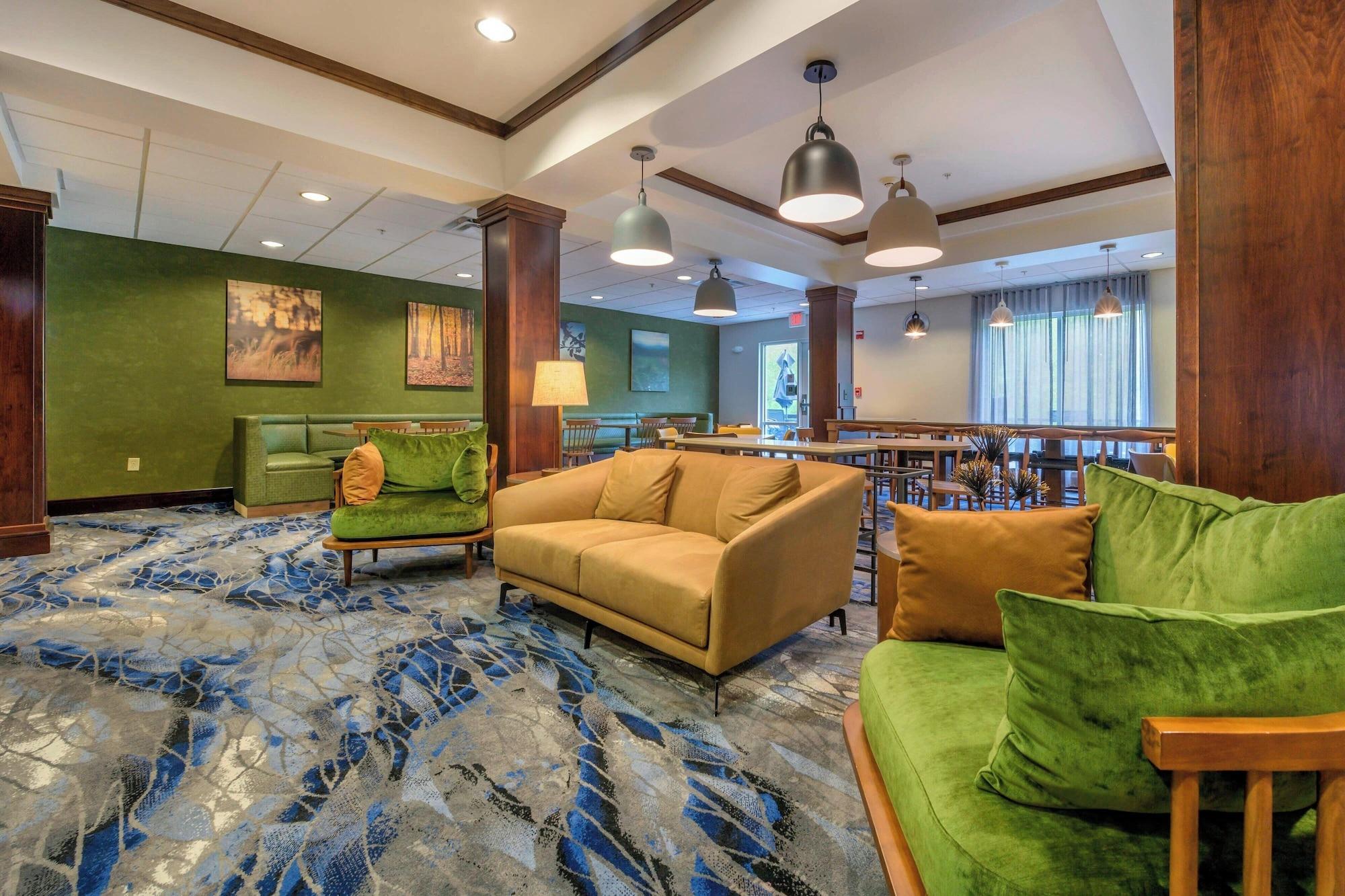 Restaurant Fairfield Inn & Suites by Marriott Slippery Rock
