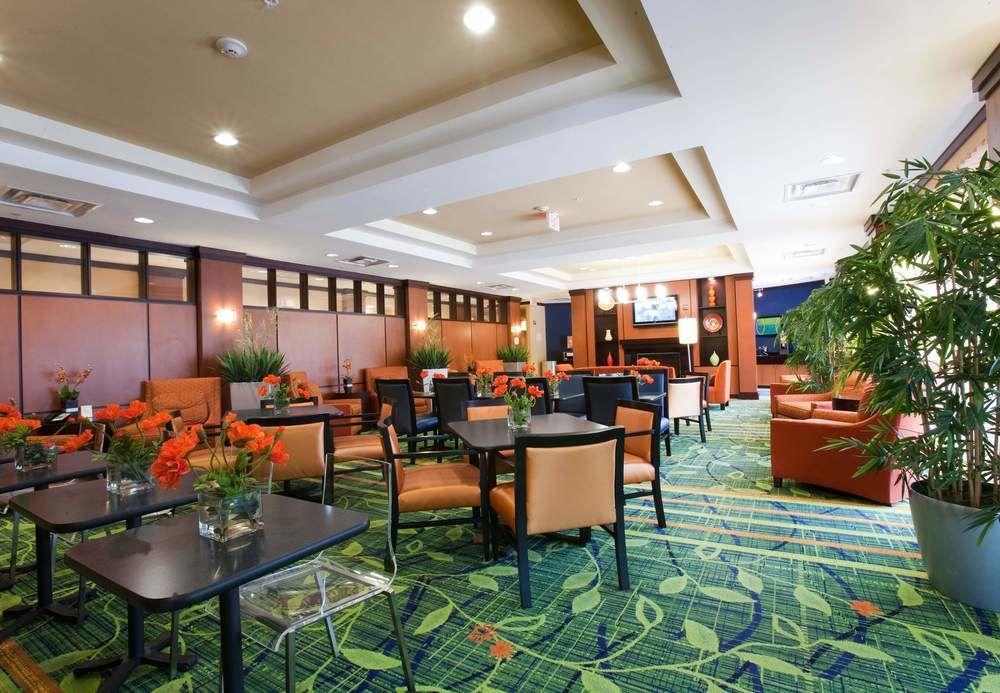 Vista Lobby Fairfield Inn & Suites by Marriott Houston Conroe/Woodlands