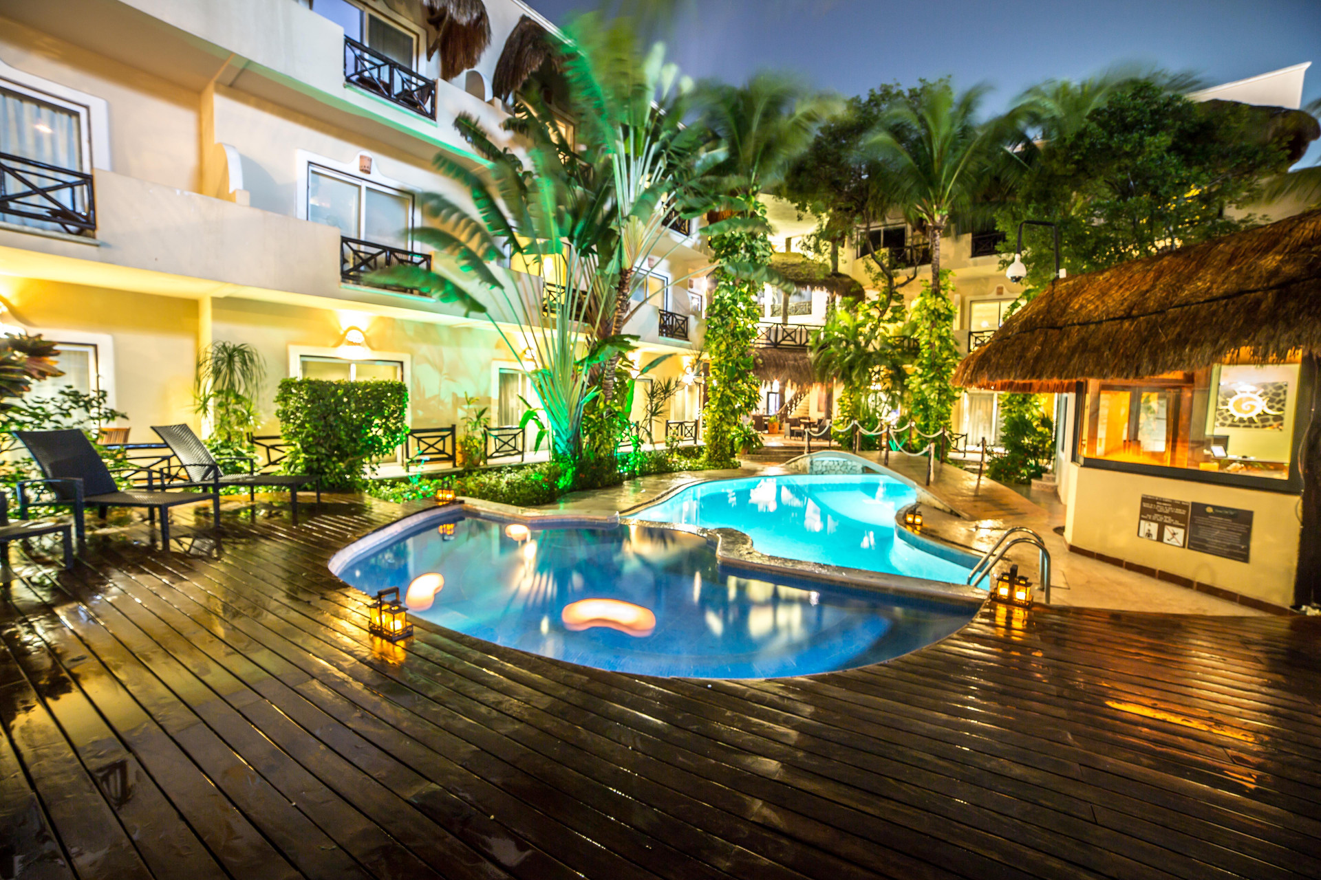 Riviera del Sol Hotel, Playa del Carmen | BestDay.com