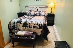 Alquiler Vacacional - Bear Valley Cabin, a  beautiful secluded oasis 4 a Romantic or family getaway.