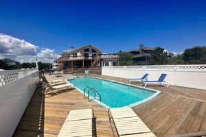 Alquiler Vacacional - WhaleSound -Pool/Pet Friendly/0.2 mile to Beach