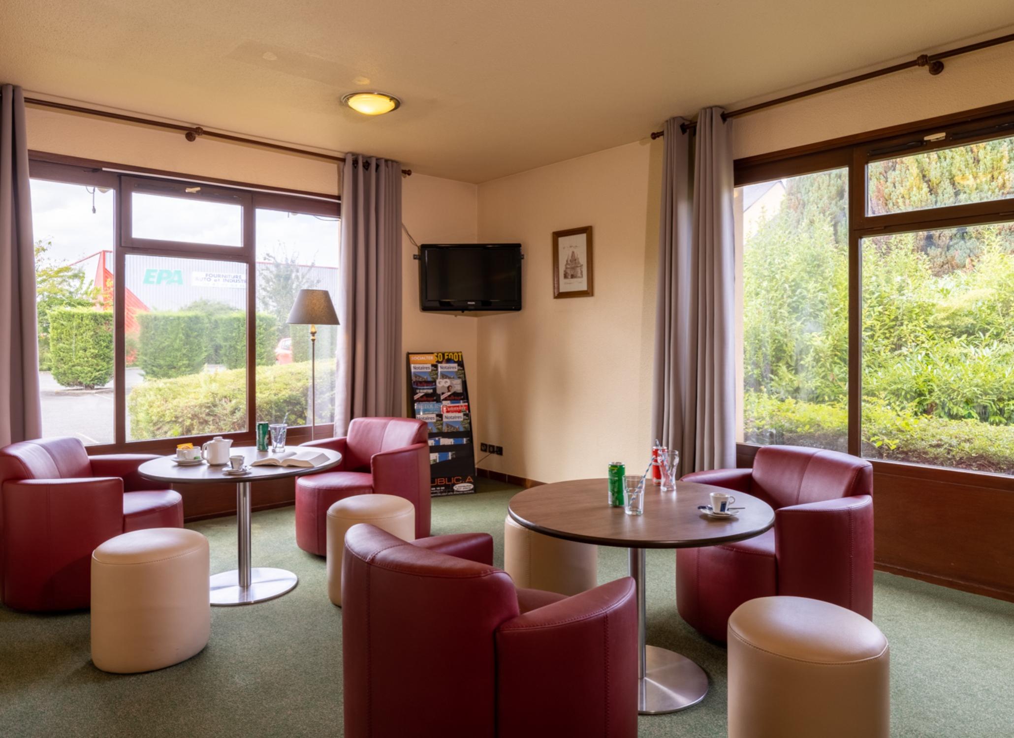 Vista Lobby Le 2 by Hotel Akena La Ferte Bernard