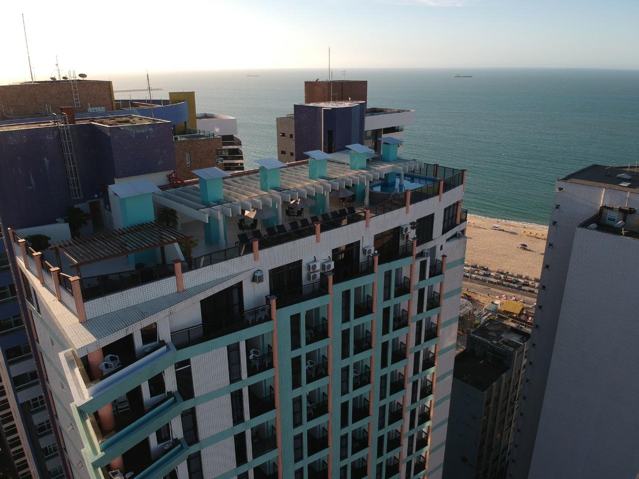 Vista Piscina Hotel Brasil Tropical