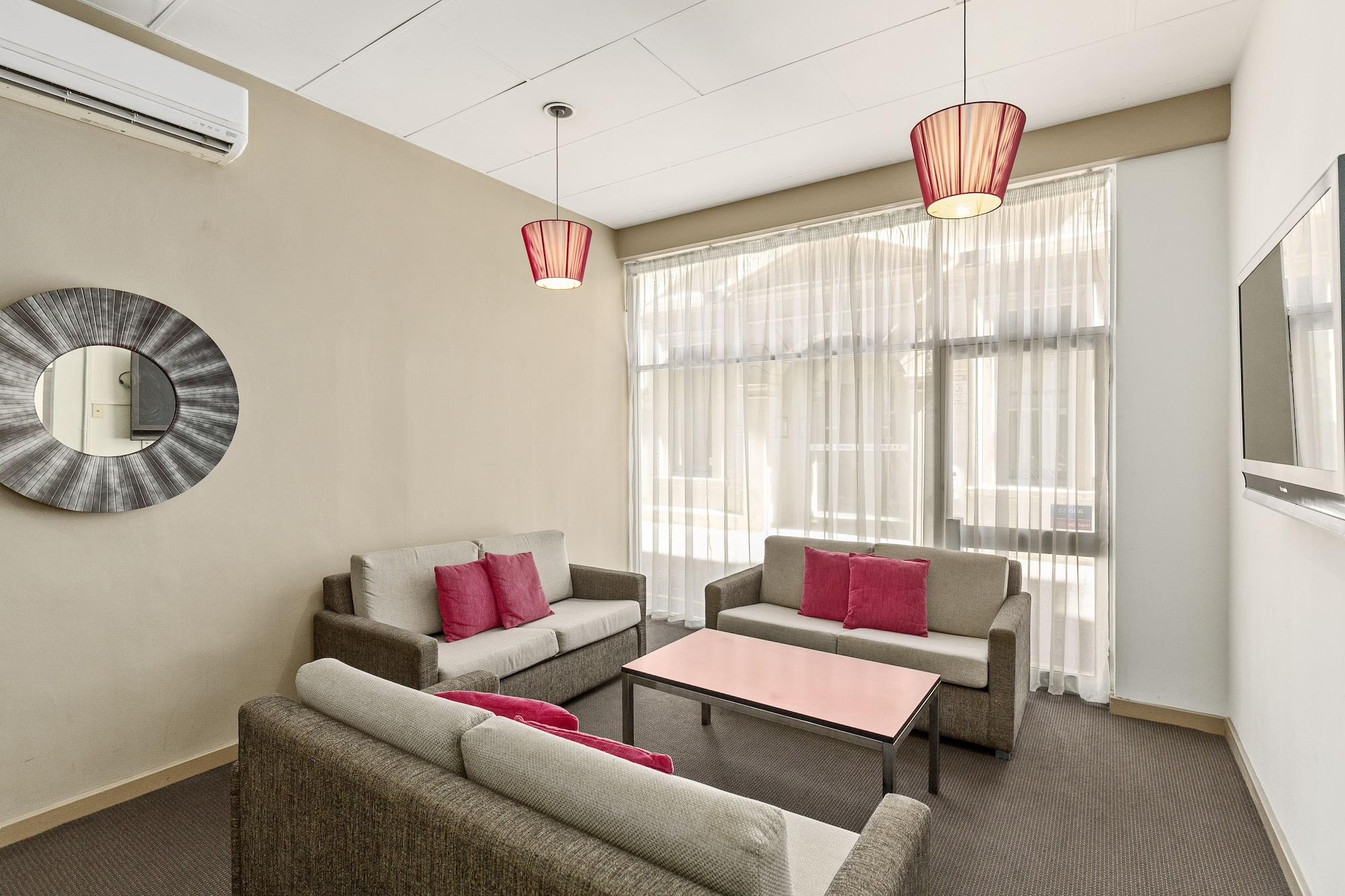 Vista Lobby Adelaide Paringa