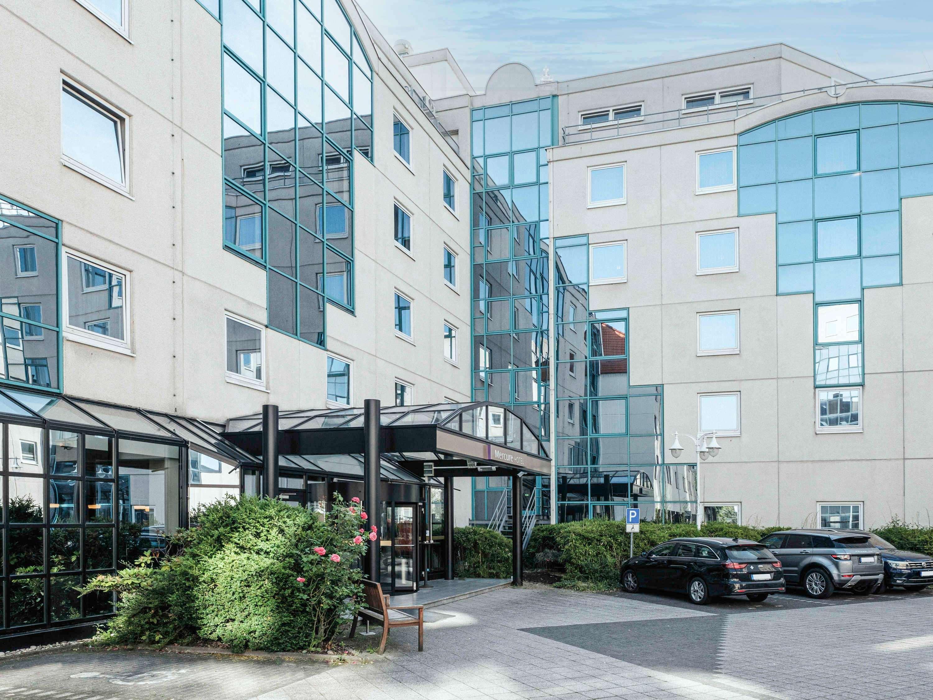 Vista Exterior Mercure Hotel Frankfurt Airport Langen