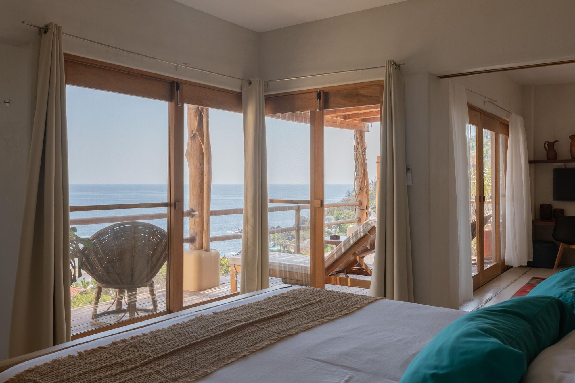 Playa Casa Roni by Xeno
