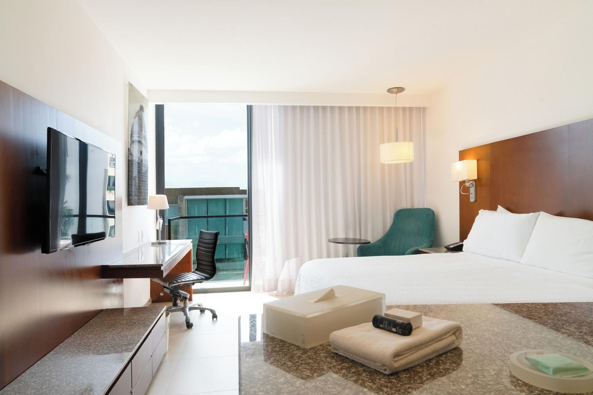 Habitación Fiesta Inn Playa del Carmen