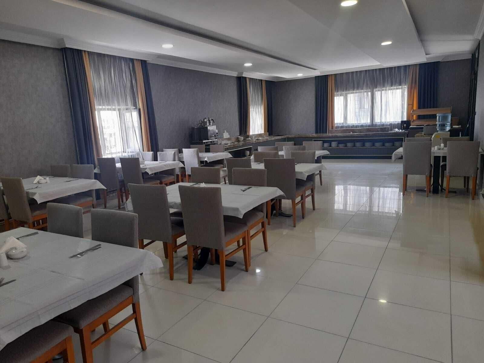 Restaurant Cenas Otel