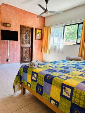 Comfortable room for 2-3 people. Breakfast included - Hoteles con traslado en Tequesquitengo, Morelos