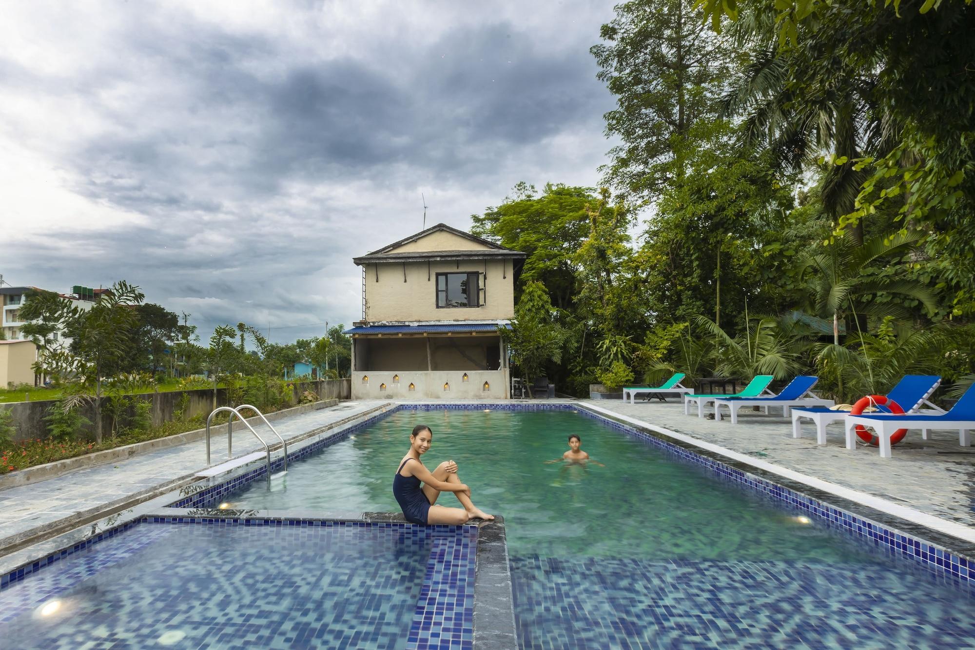 Varios Hotel Parkside & Swimming Pool-Between Greenery and Azure ,Your Perfect Retreat