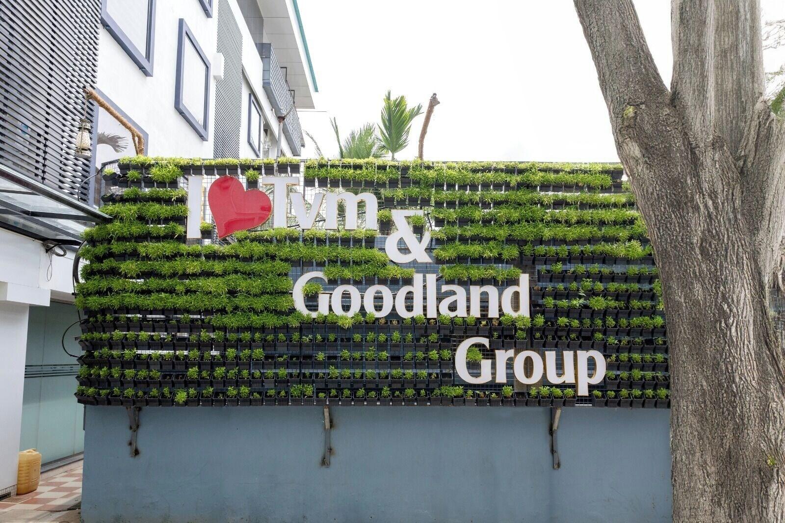 Vista Exterior Goodland Elegance