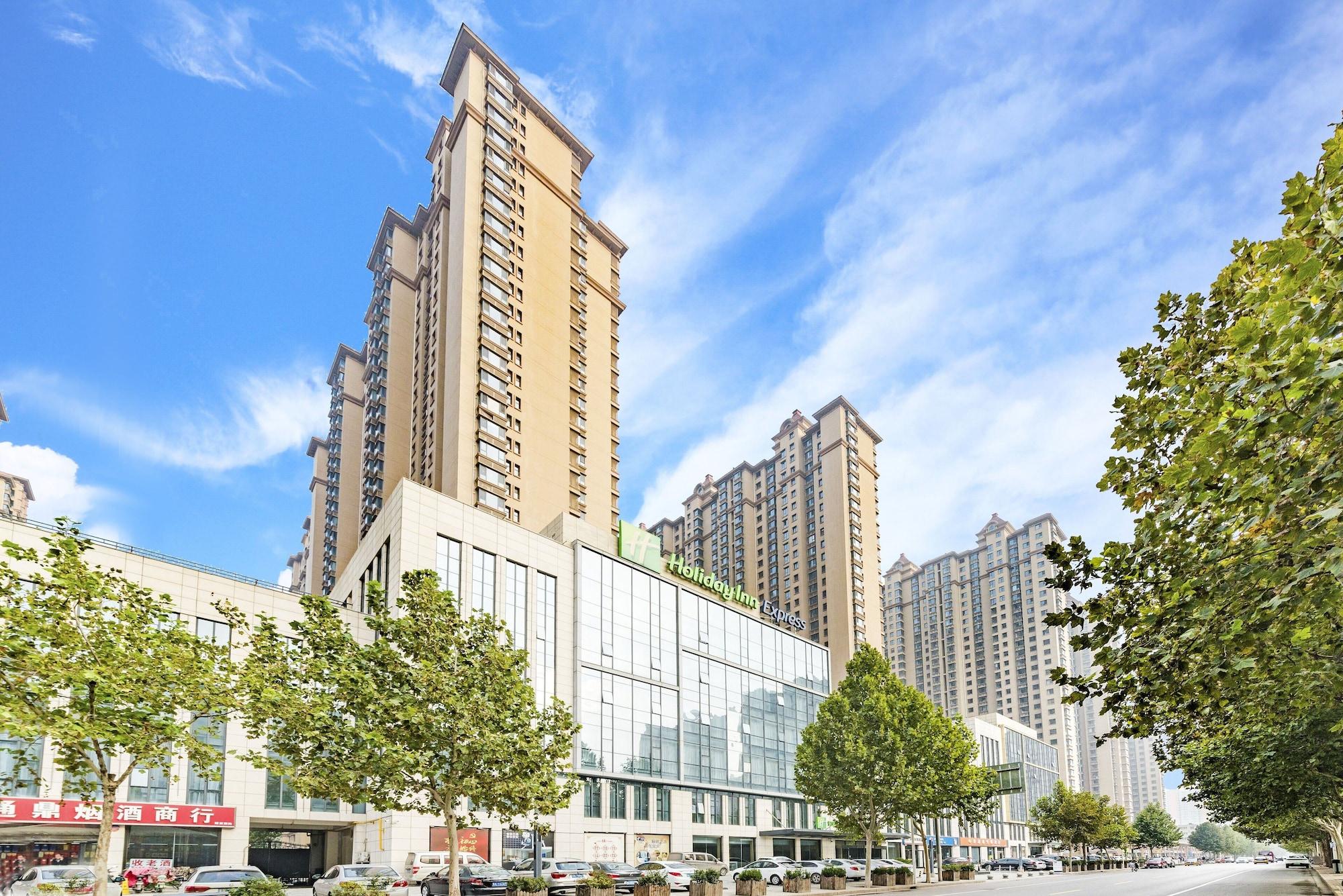 Vista Exterior Holiday Inn Express Shijiazhuang Heping by IHG