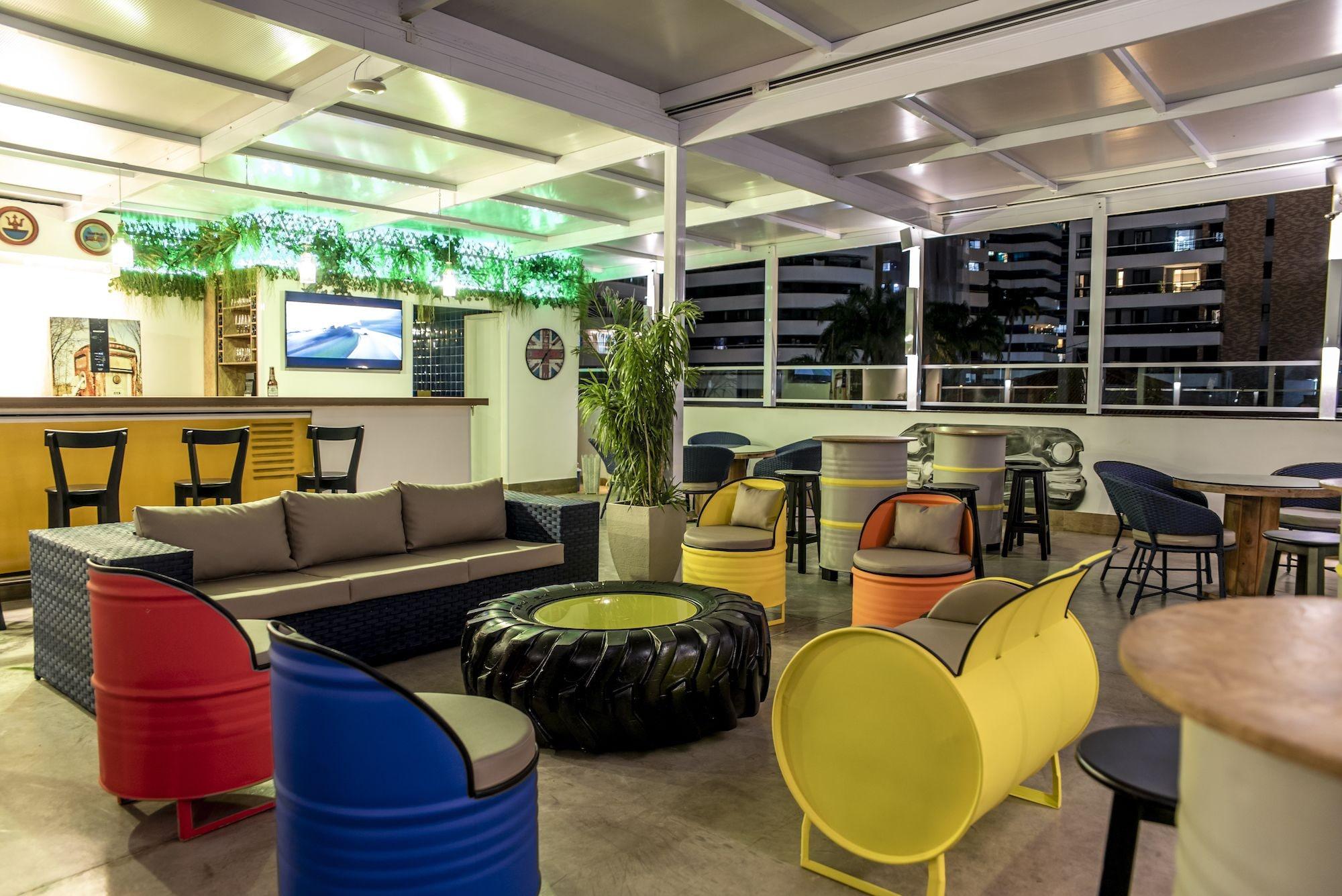 Bar/Salón Hotel Villa Smart